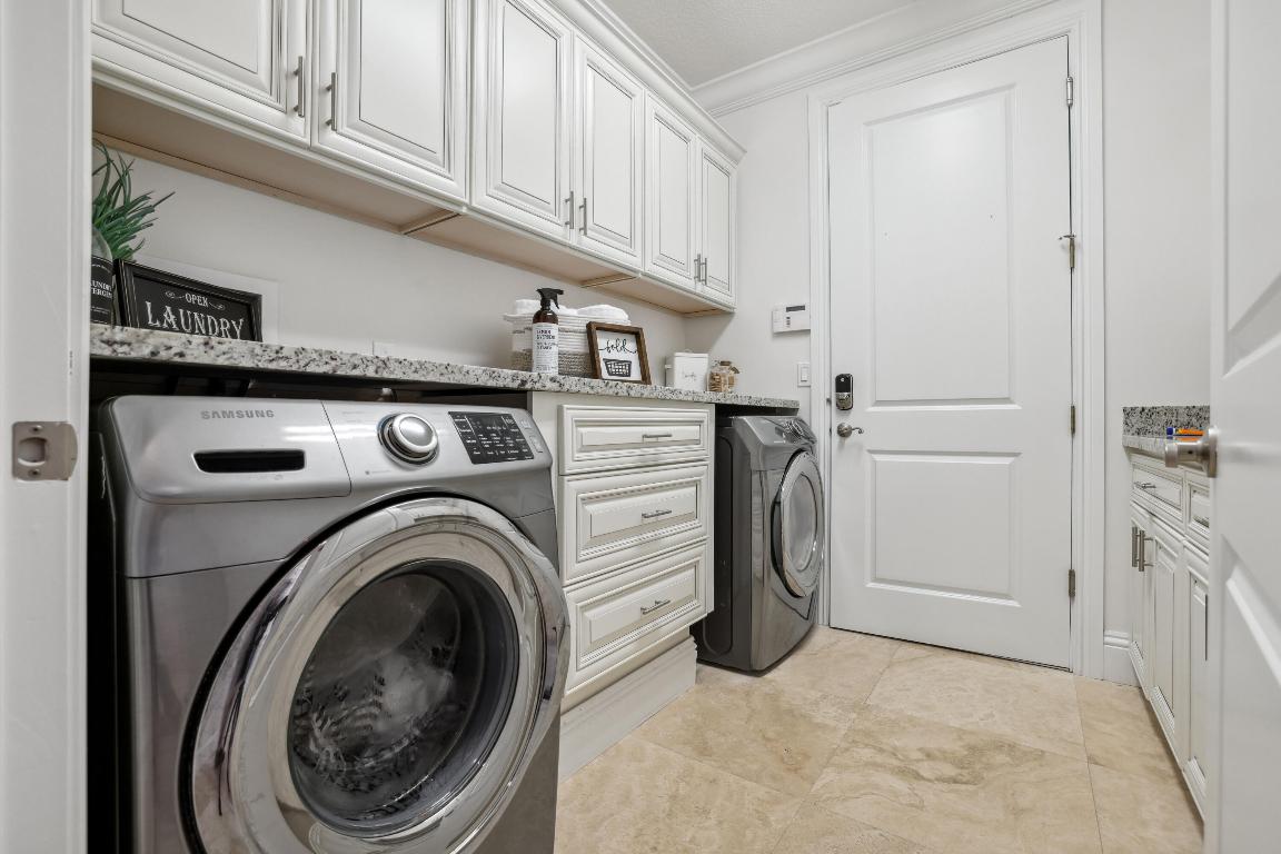 DELRAY BEACH SHORES - Residential