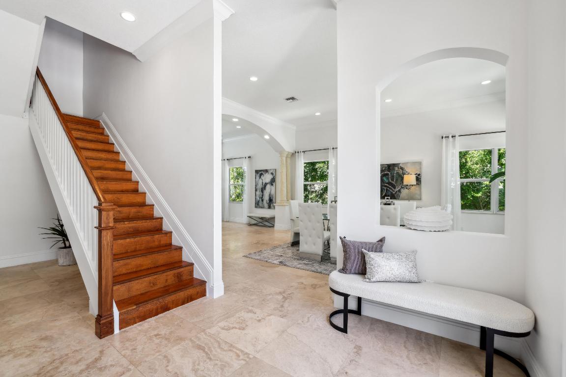 DELRAY BEACH SHORES - Residential