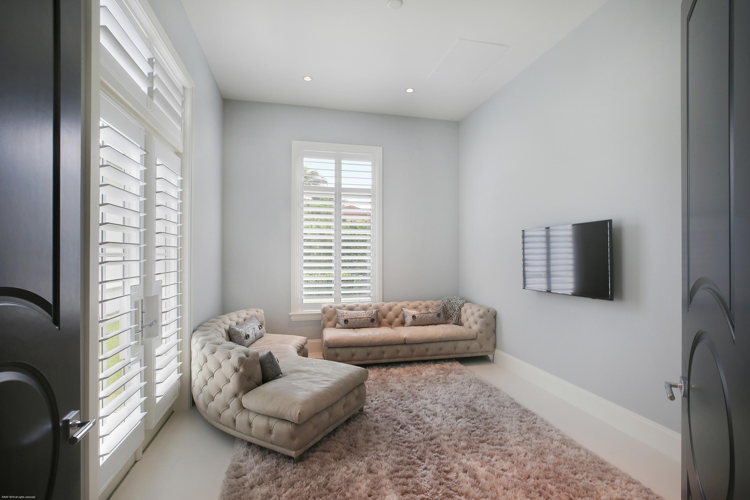 OLD PALM - Residential