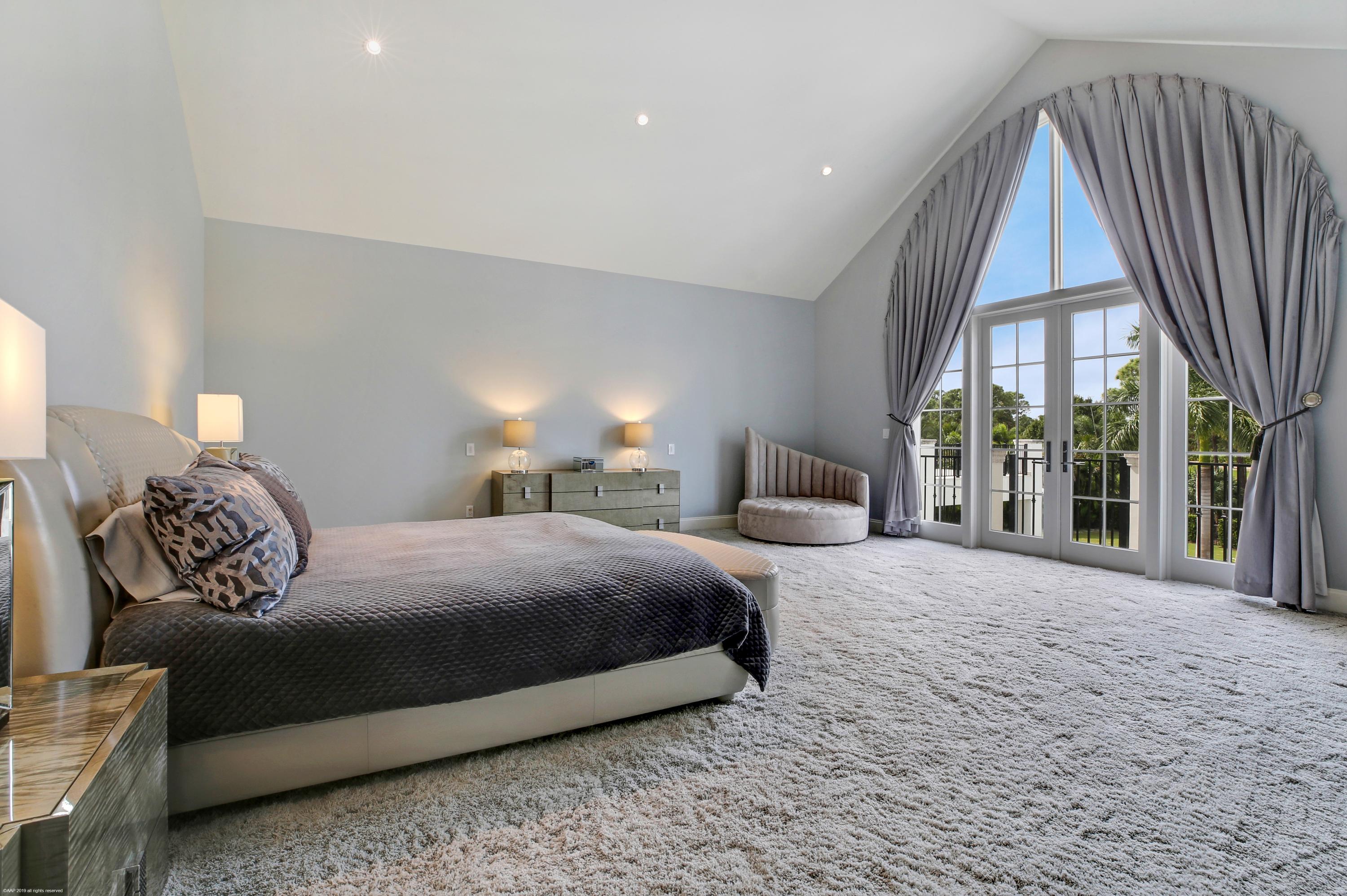 OLD PALM - Residential