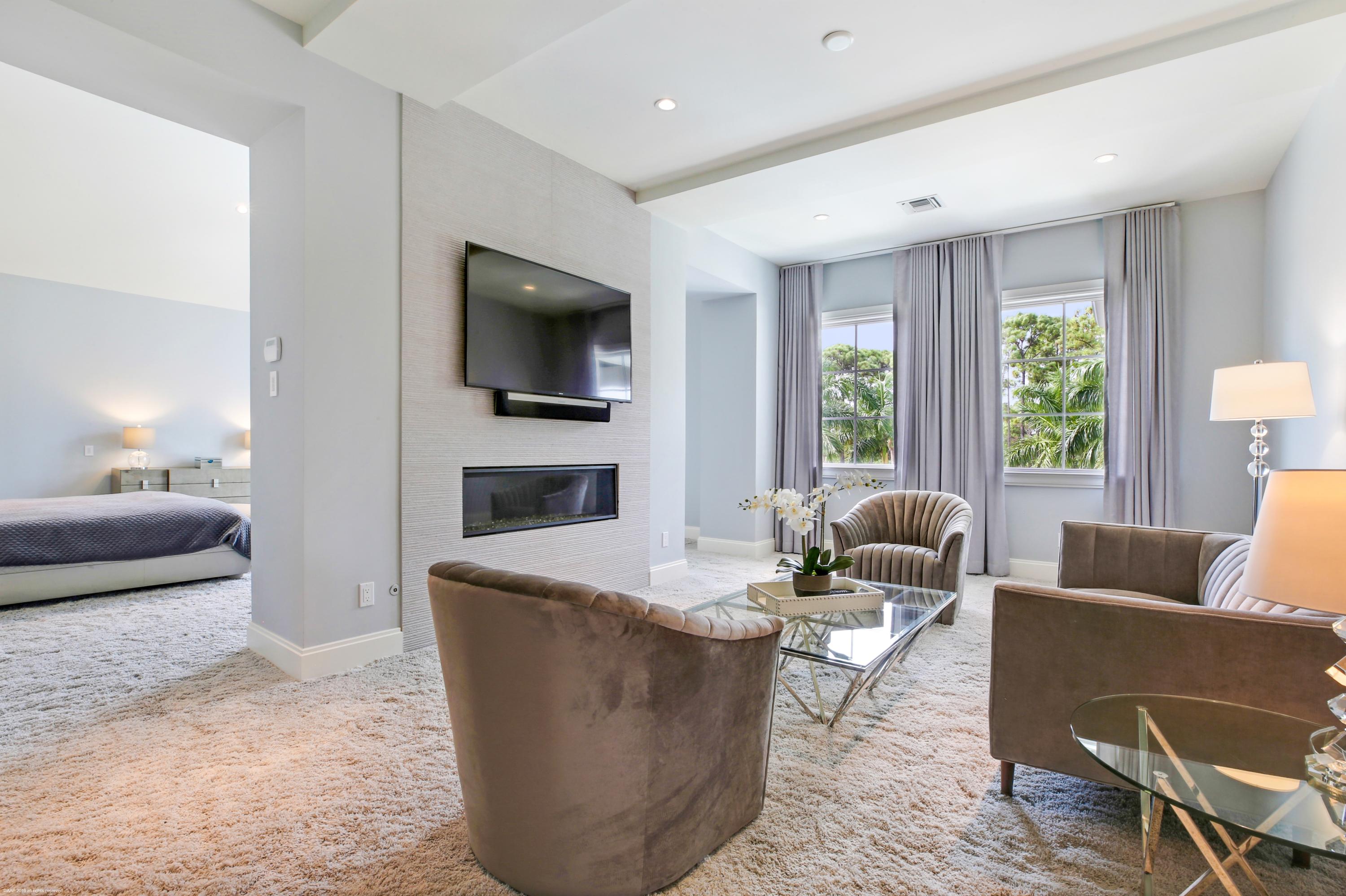 OLD PALM - Residential