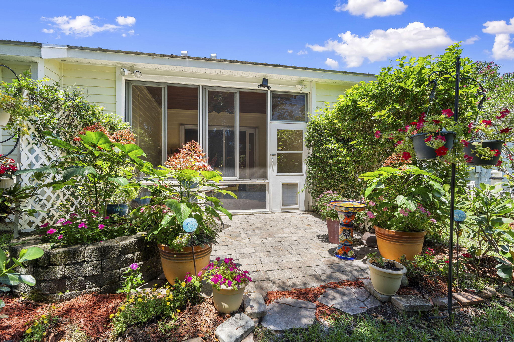 RIVER PLACE ON THE ST LUCIE NO 6 - Residential