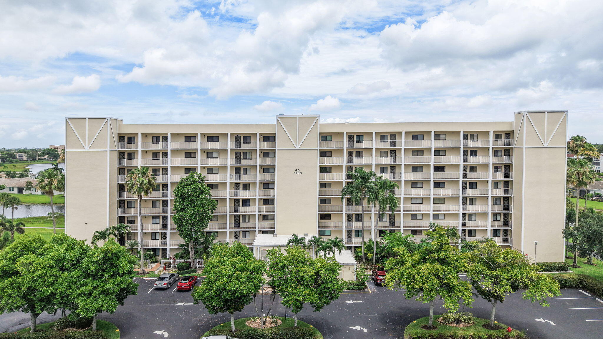 HUNTINGTON LAKES SEC FIVE CONDOS - Residential Lease