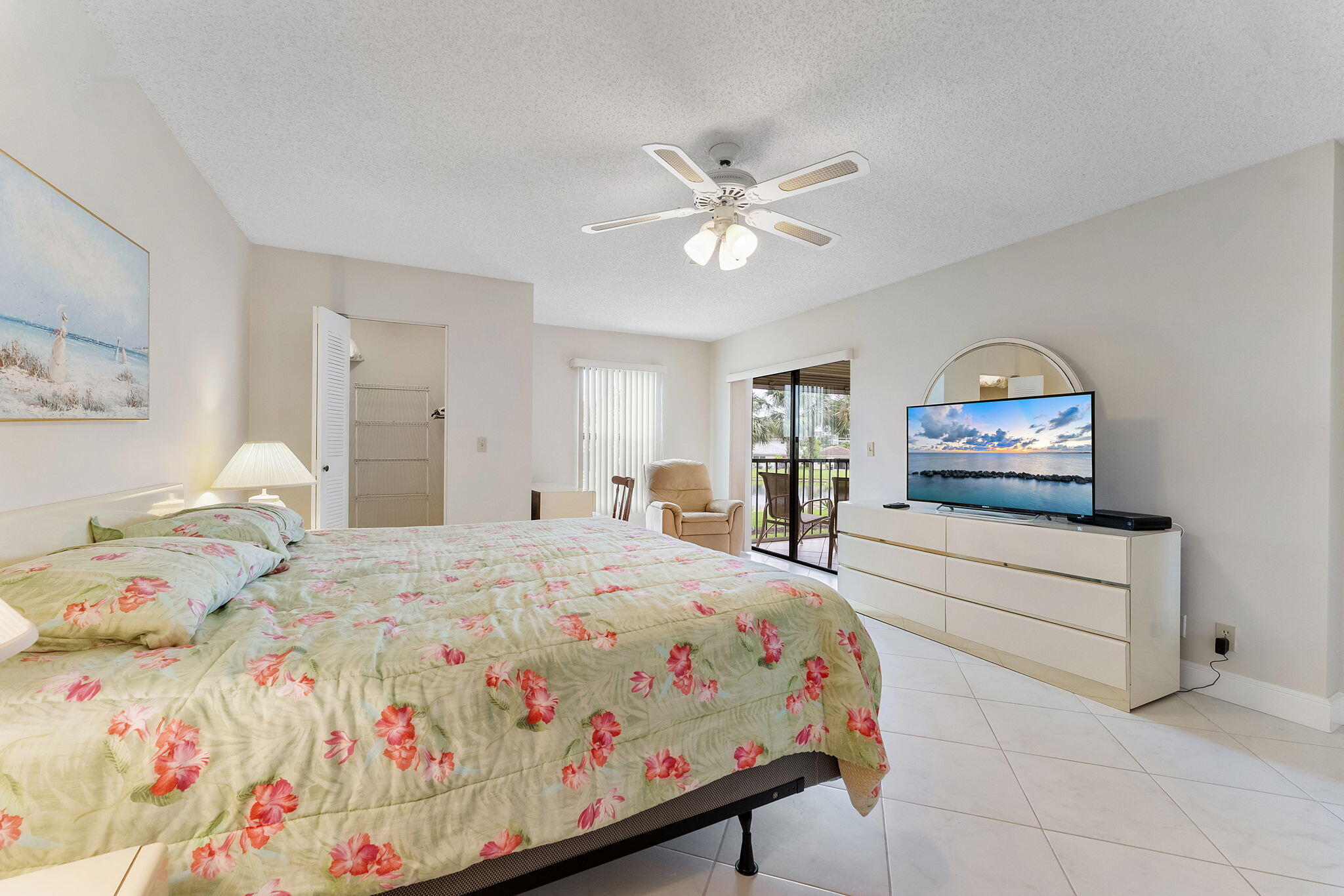 HUNTINGTON LAKES SEC FIVE CONDOS - Residential Lease