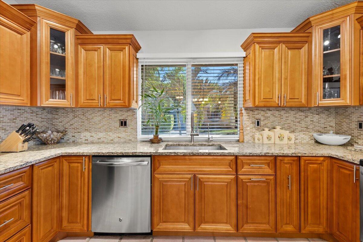 PLUM AT BOCA POINTE CONDOS ONE THRU 15 FILED IN OR - Residential