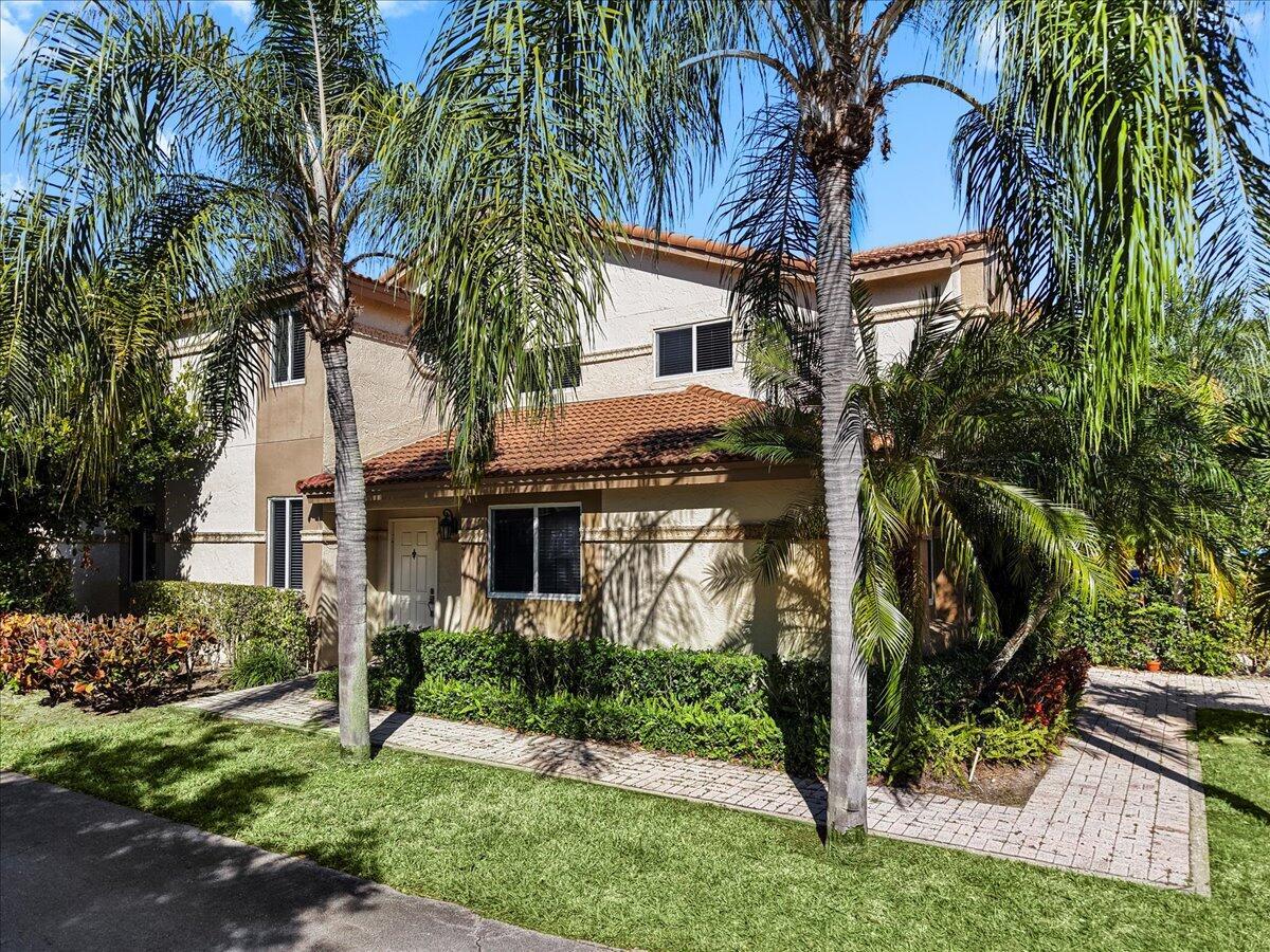 PLUM AT BOCA POINTE CONDOS ONE THRU 15 FILED IN OR - Residential