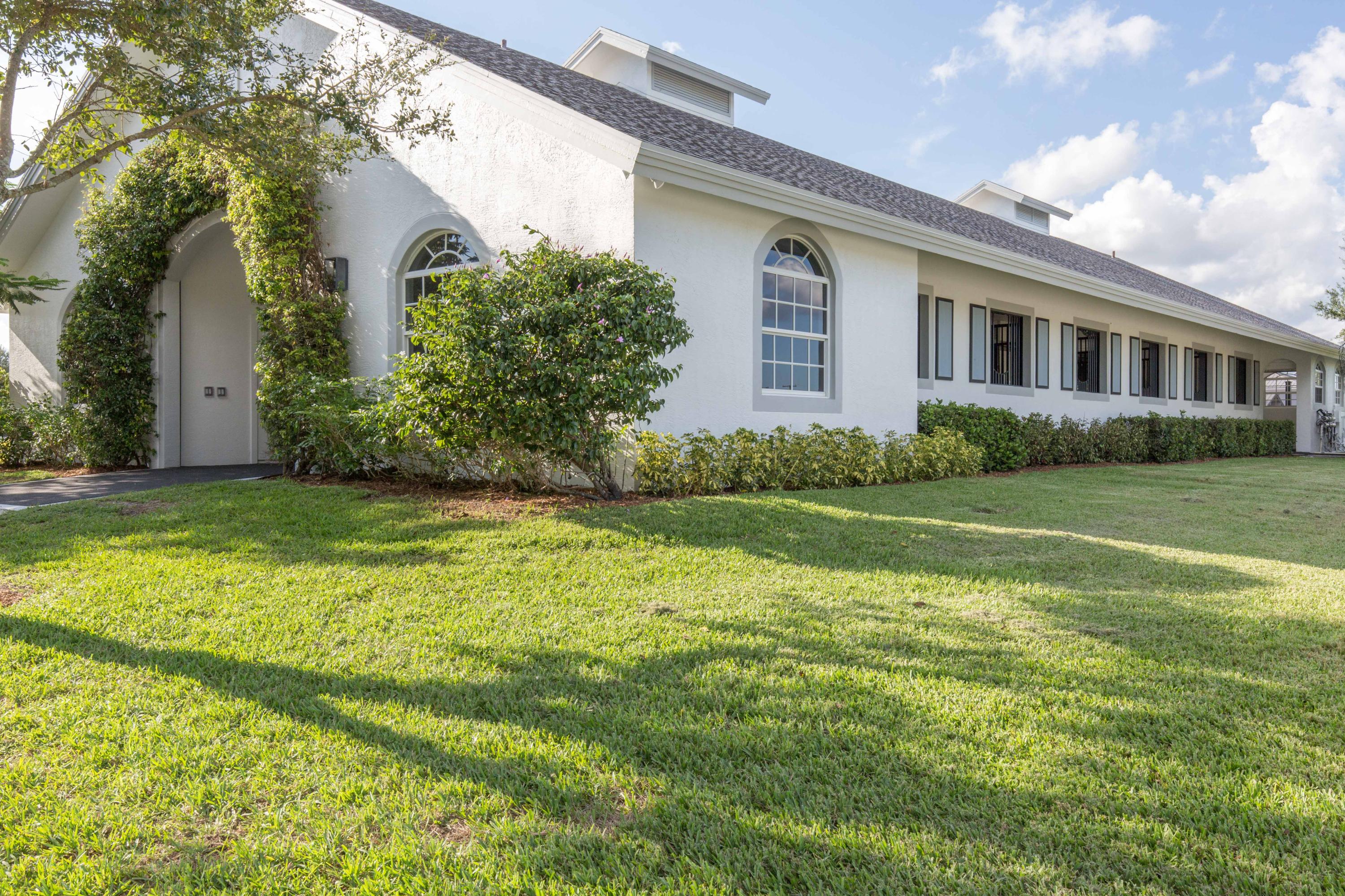 PALM BEACH POINT EAST - Residential