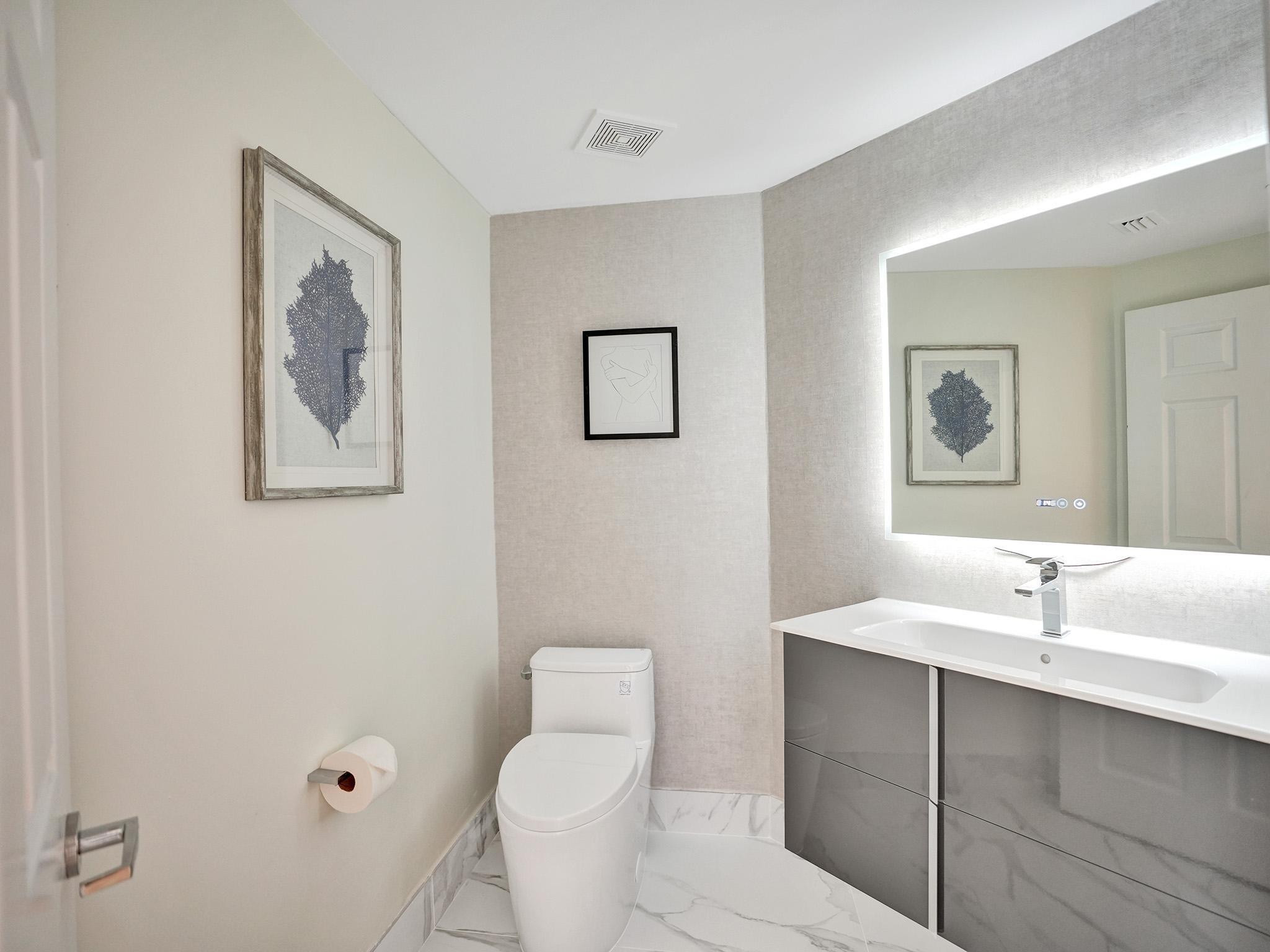 LHERMITAGE  CONDOMINIUMS - Residential