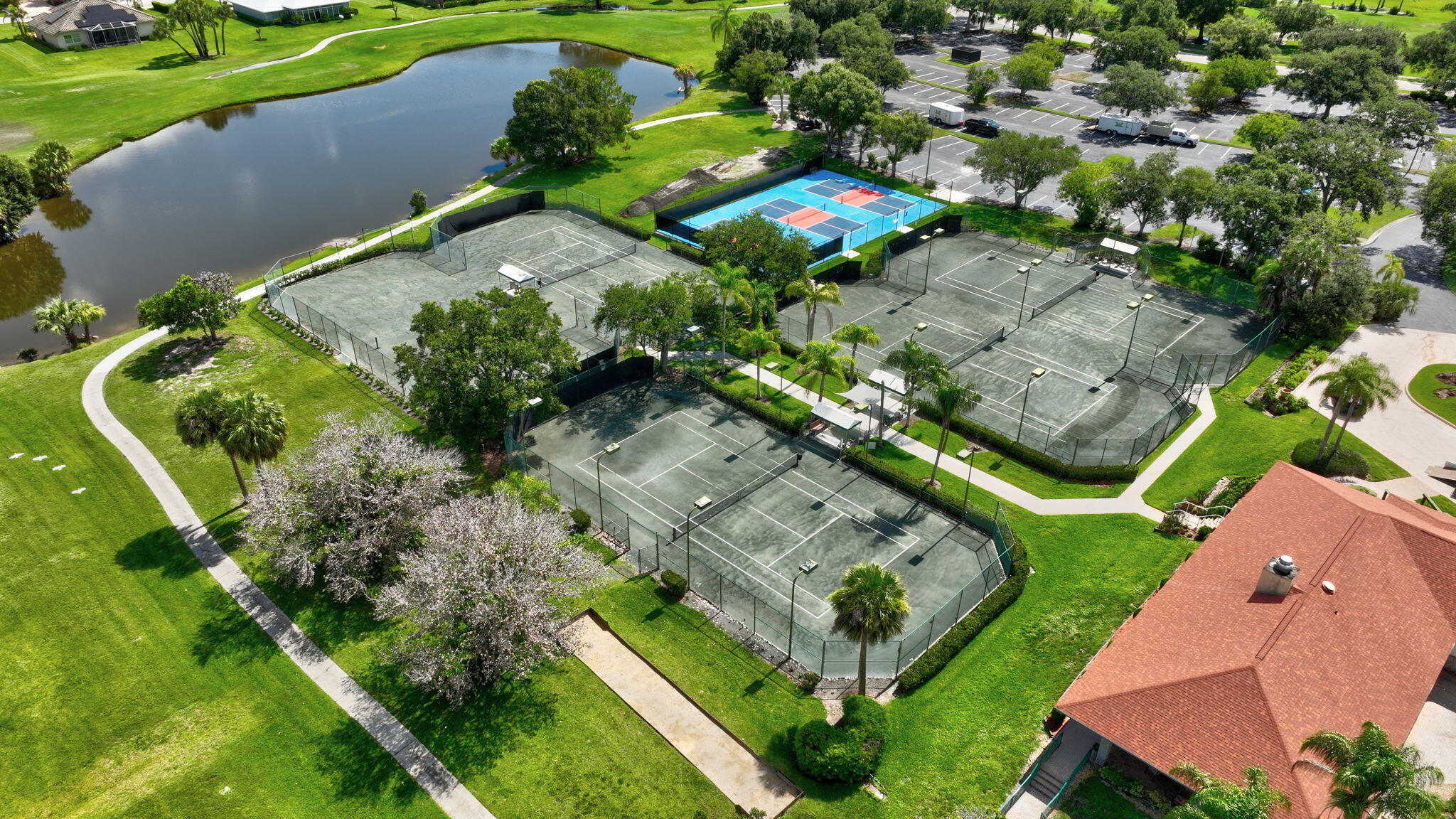 QUAIL RUN VILLAGE (PATTIO RIZZO PLAZA) - Residential