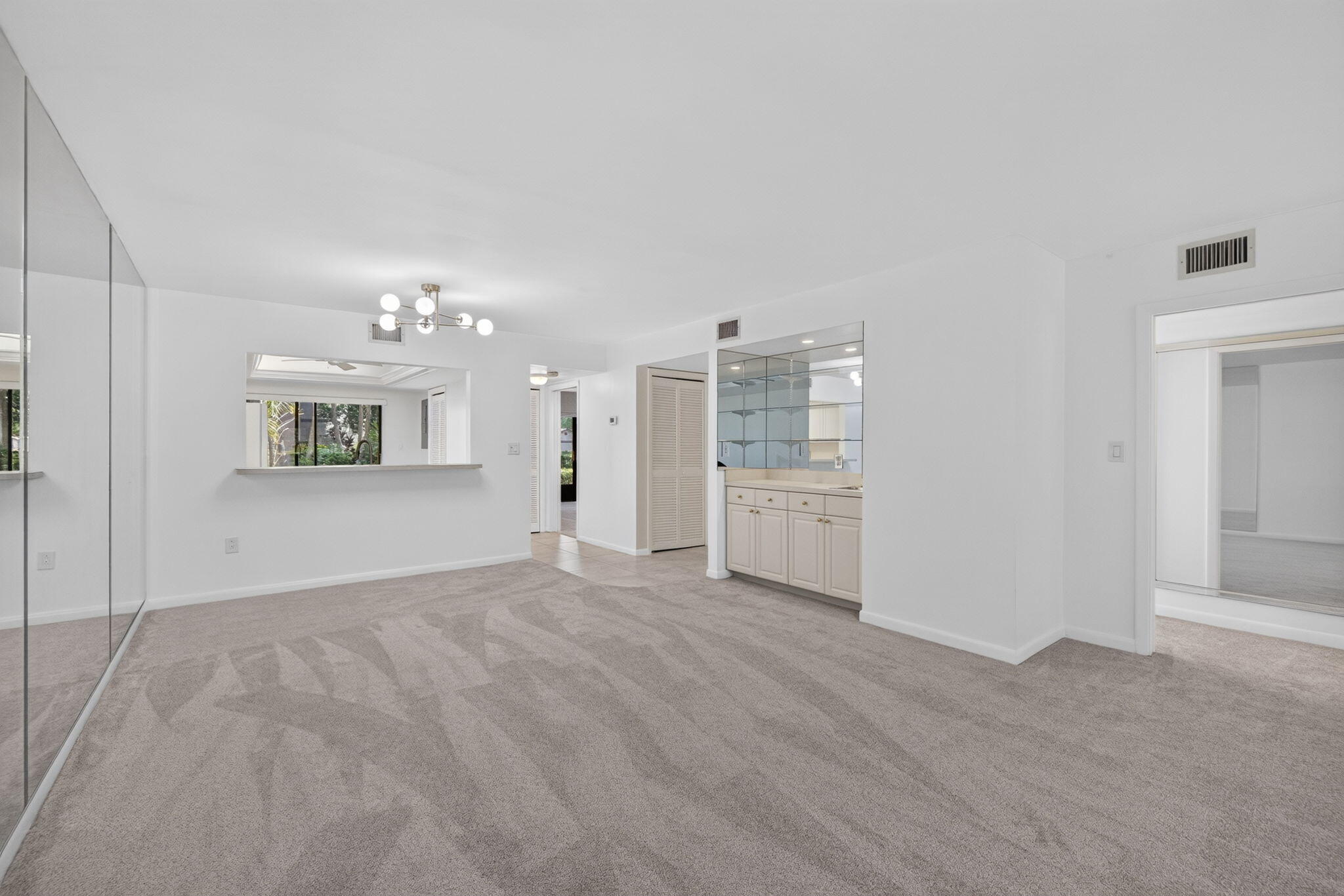 QUAIL RUN VILLAGE (PATTIO RIZZO PLAZA) - Residential
