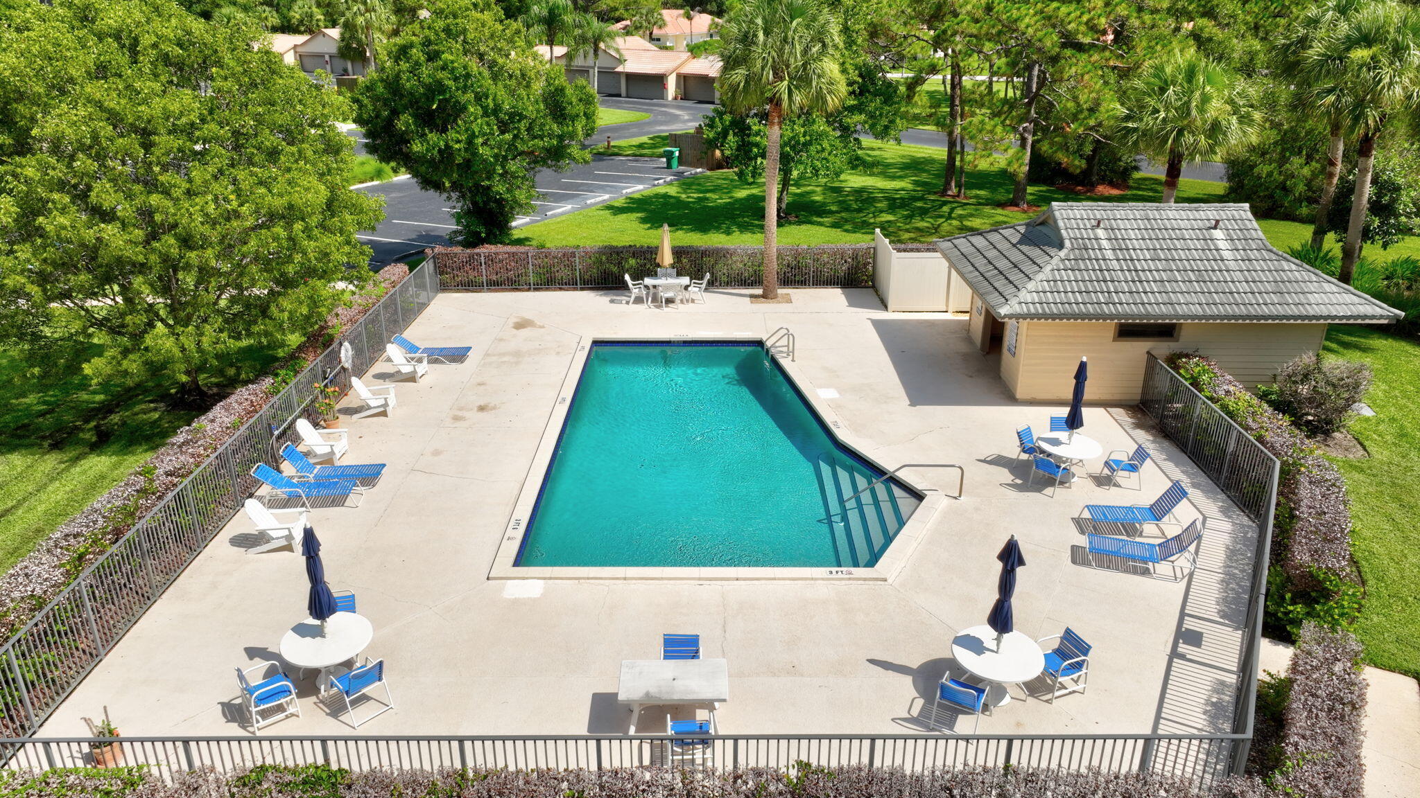 QUAIL RUN VILLAGE (PATTIO RIZZO PLAZA) - Residential