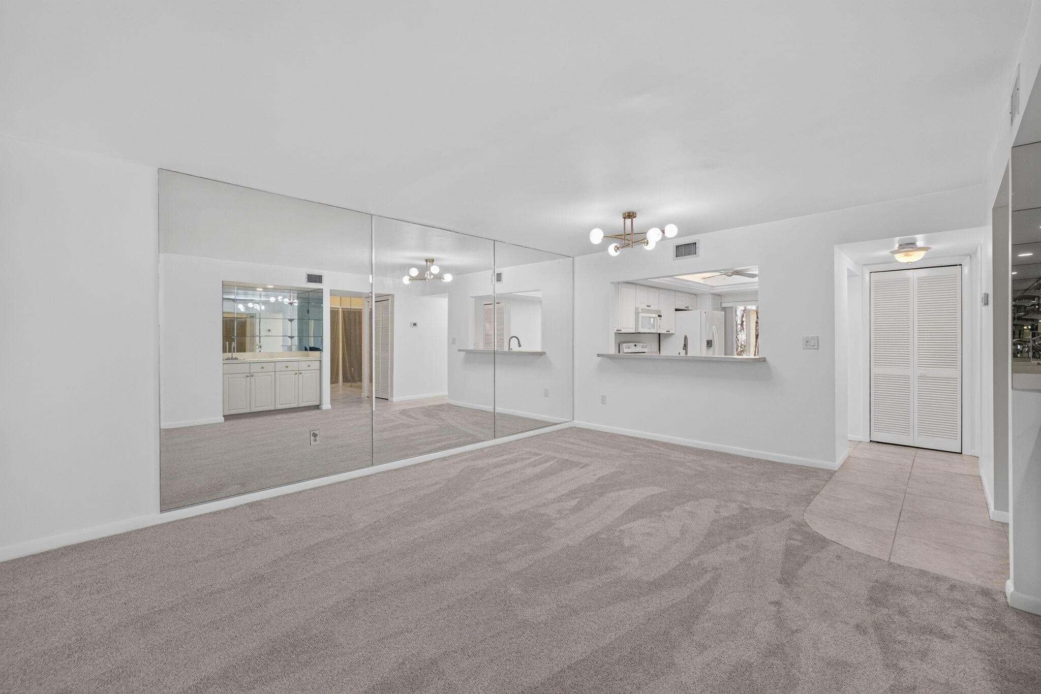 QUAIL RUN VILLAGE (PATTIO RIZZO PLAZA) - Residential