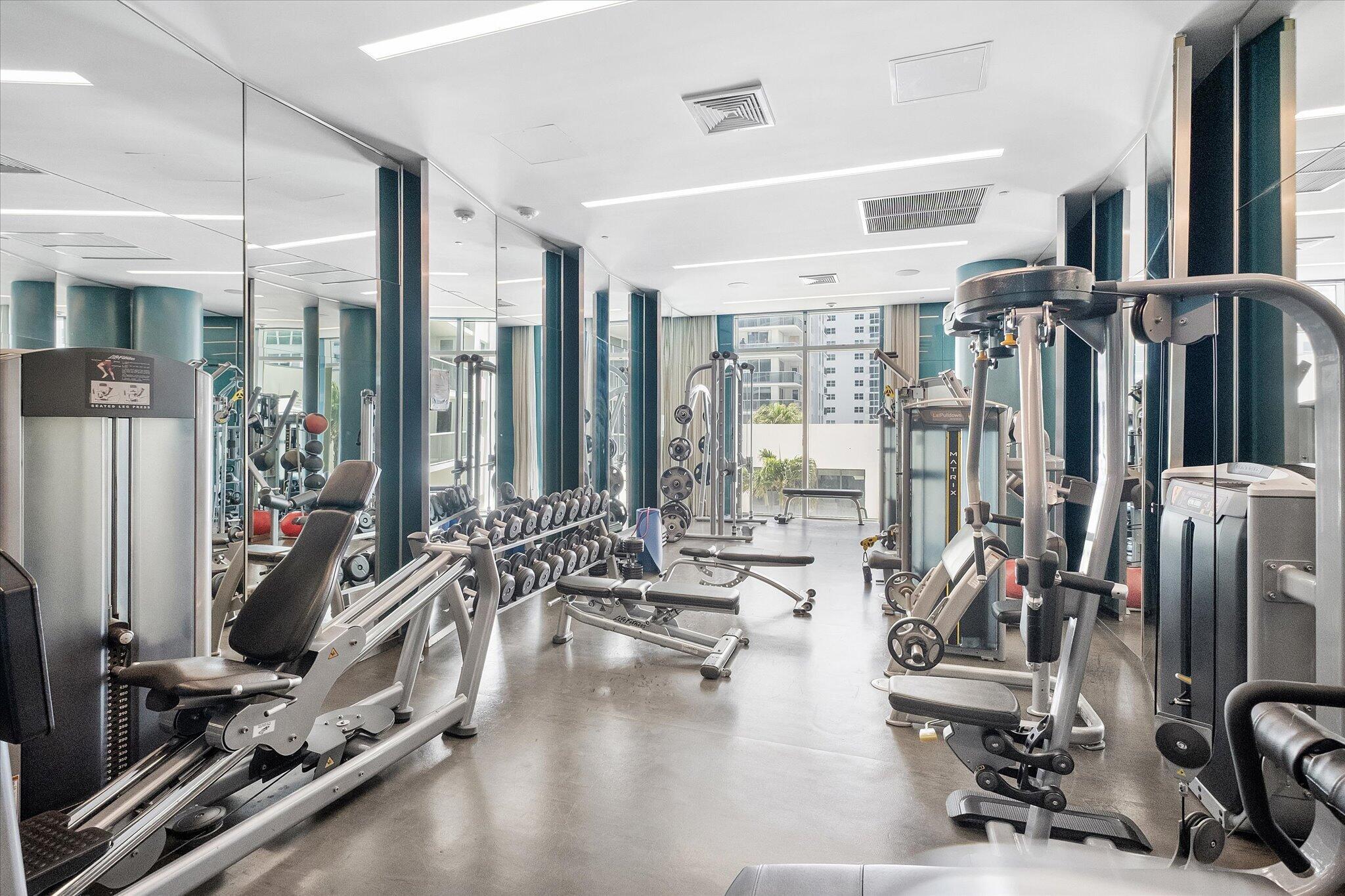 2711 HOLLYWOOD BEACH CONDO - Residential