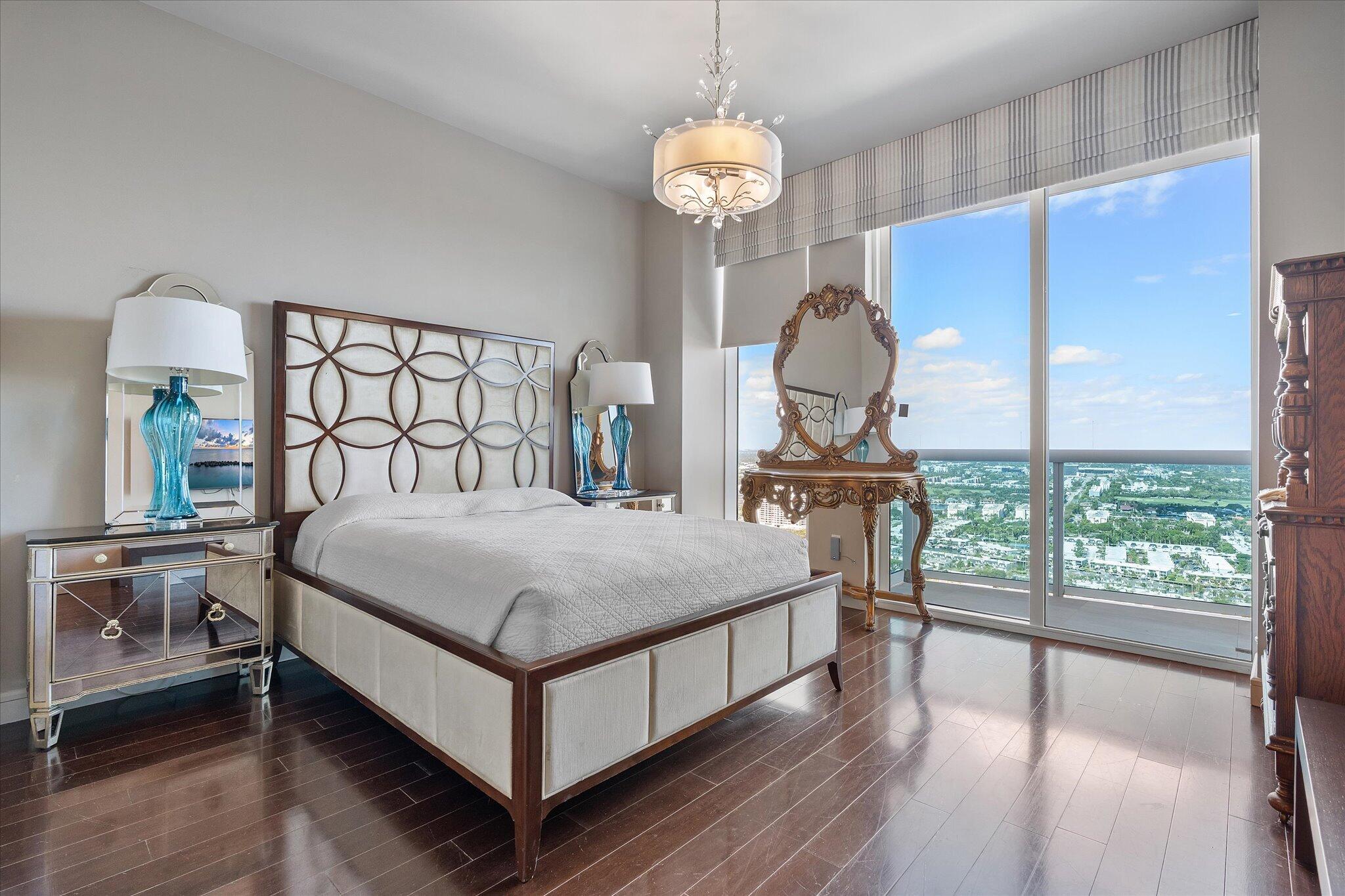 2711 HOLLYWOOD BEACH CONDO - Residential