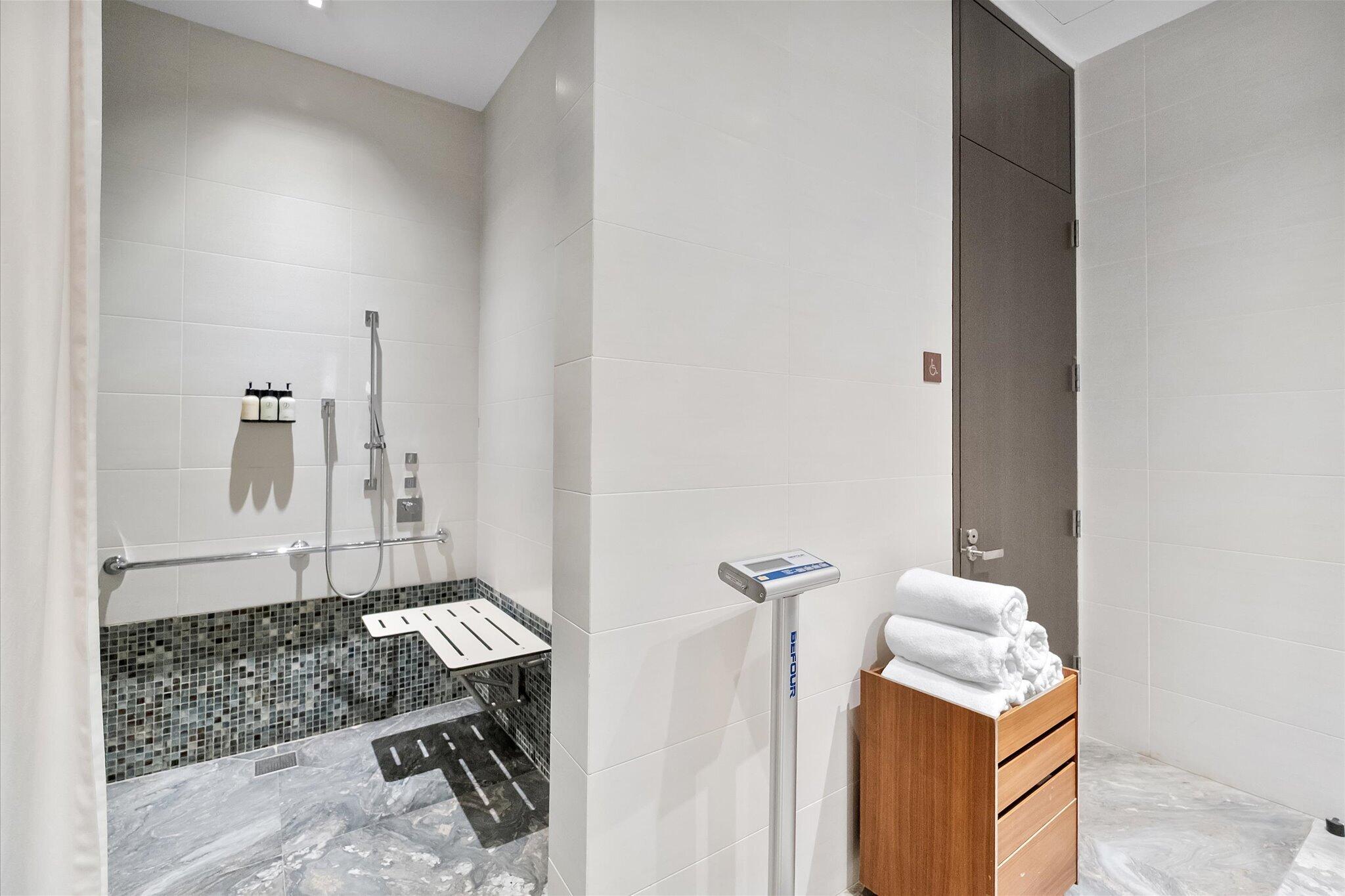 2711 HOLLYWOOD BEACH CONDO - Residential