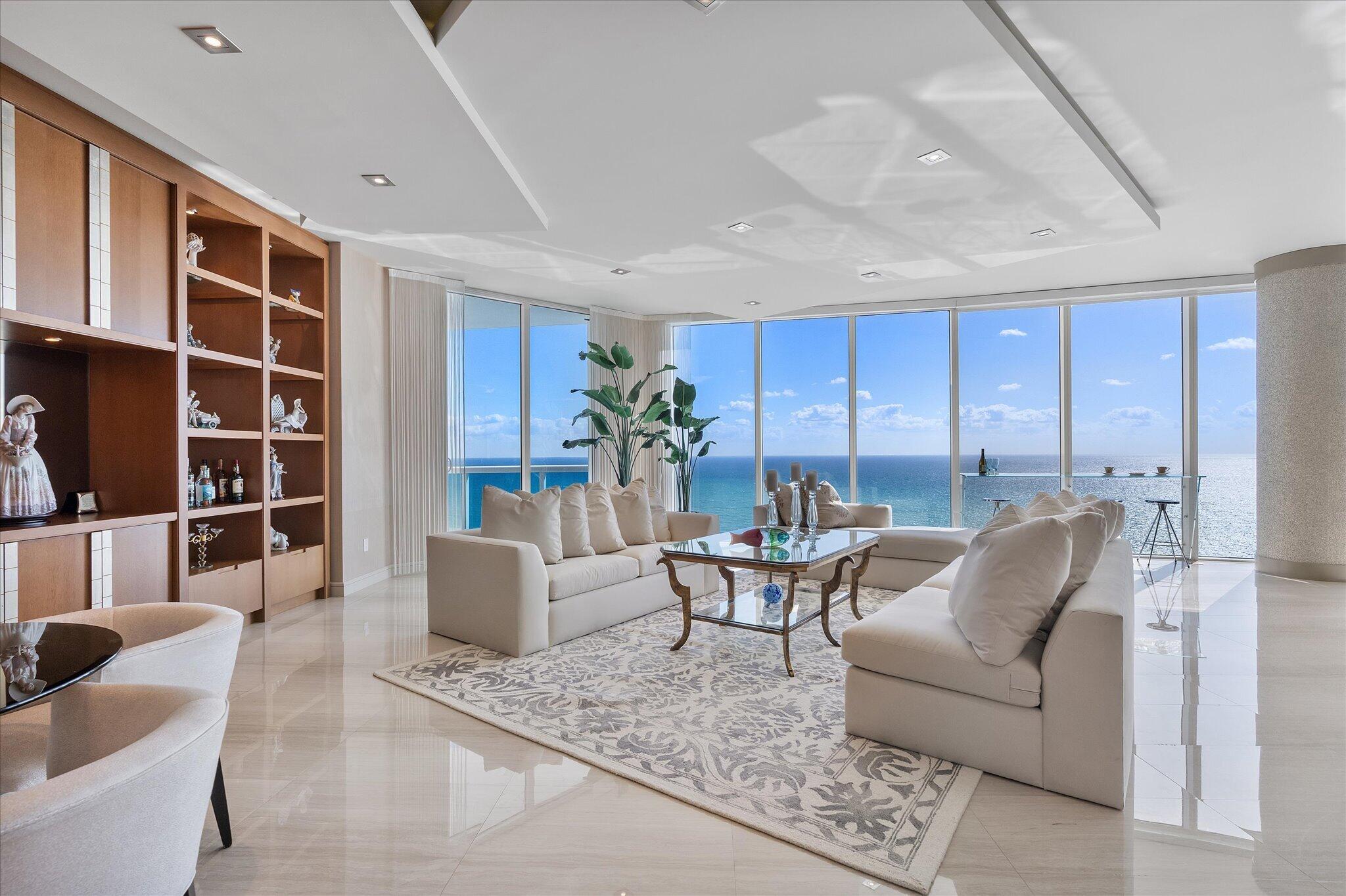 2711 HOLLYWOOD BEACH CONDO - Residential