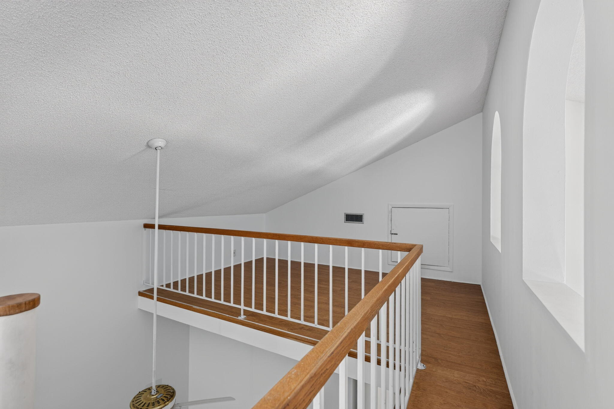 RIVER - Residential Lease