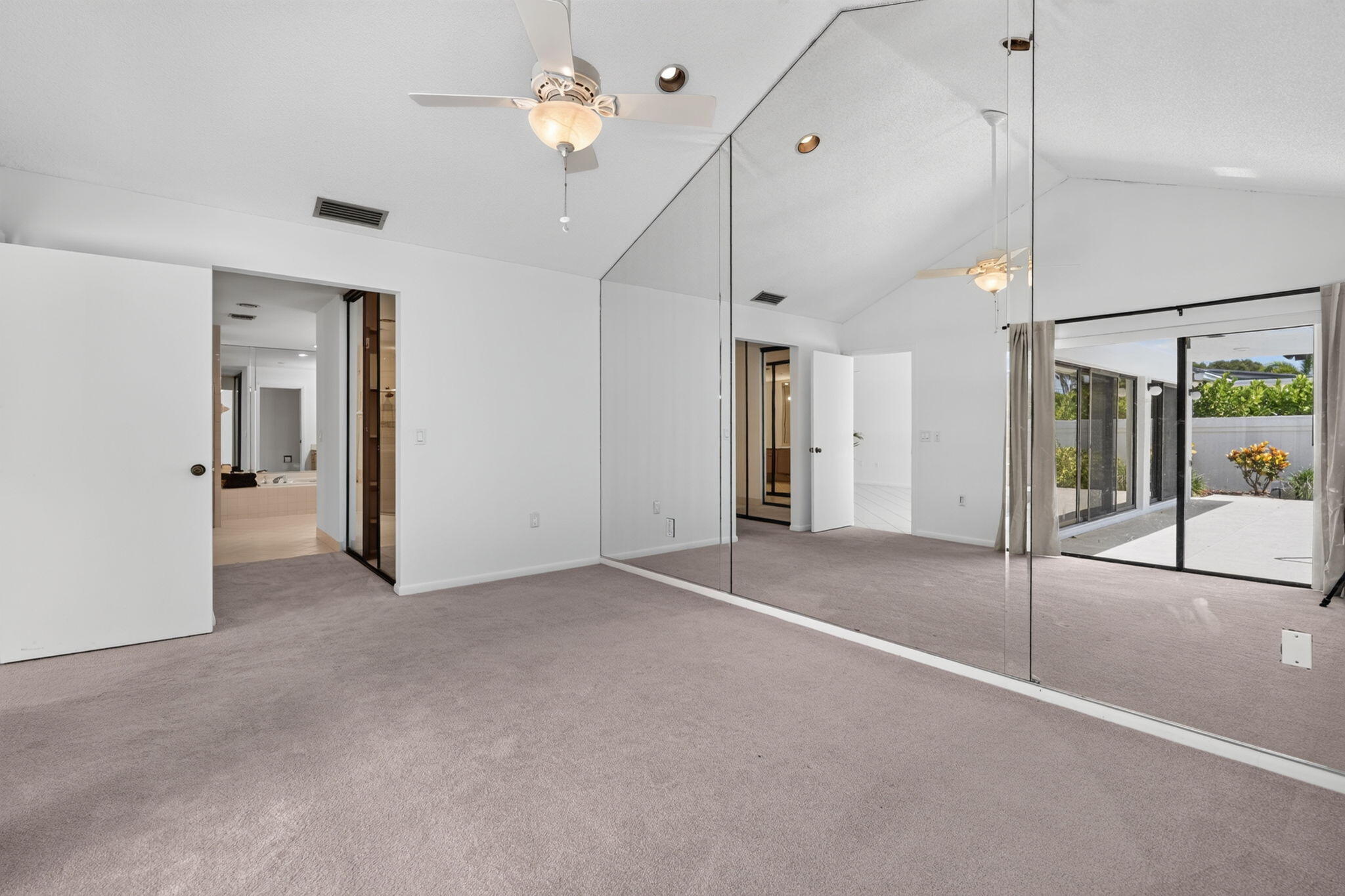 RIVER - Residential Lease