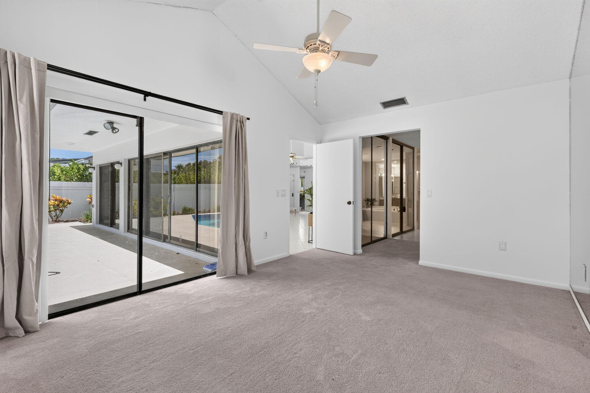 RIVER - Residential Lease