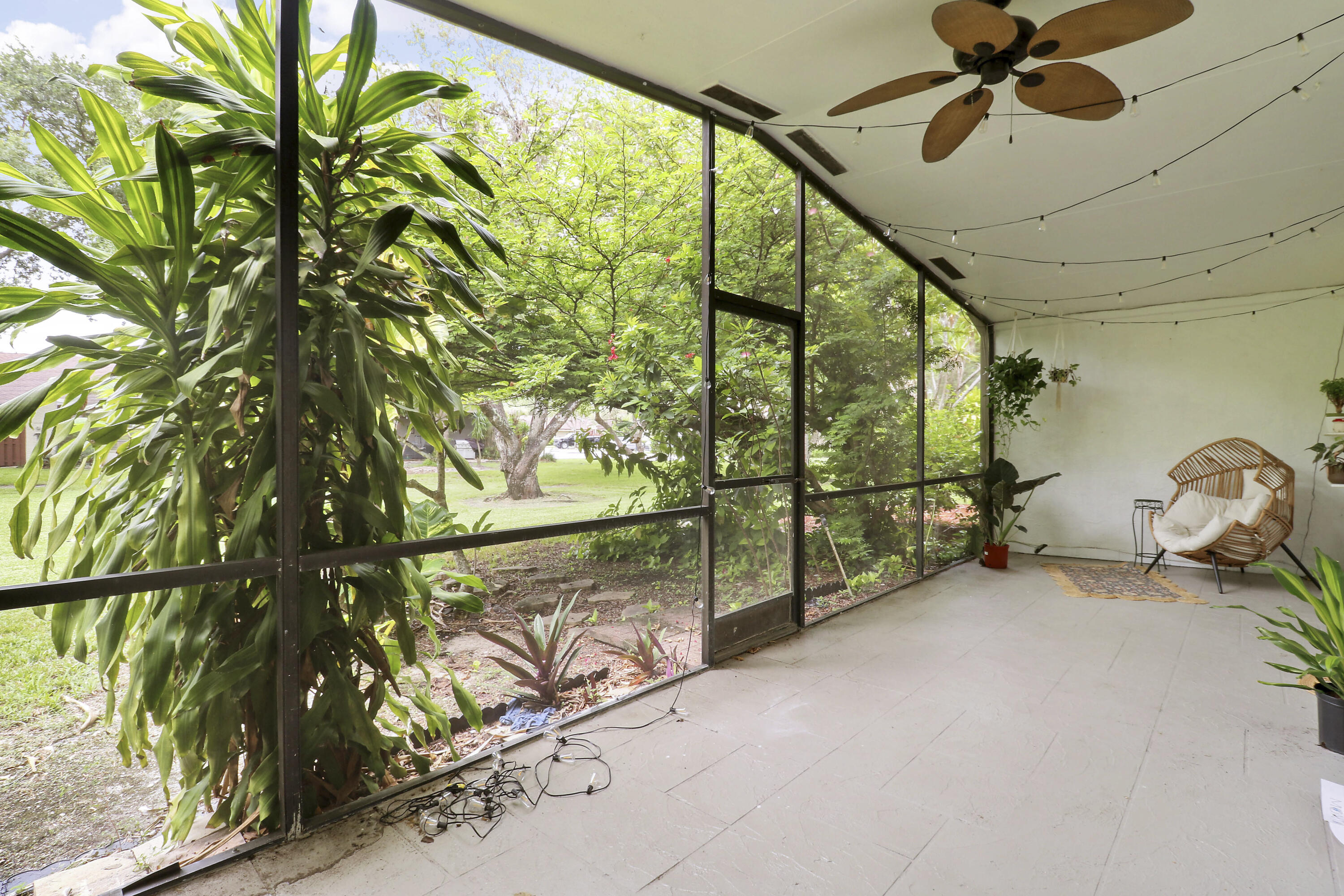 TIMBERWALK SEC 1 - Residential Lease