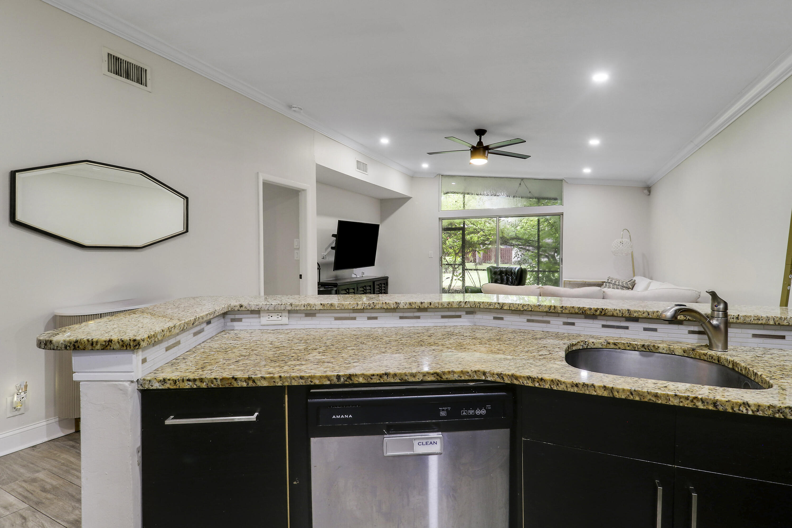 TIMBERWALK SEC 1 - Residential Lease