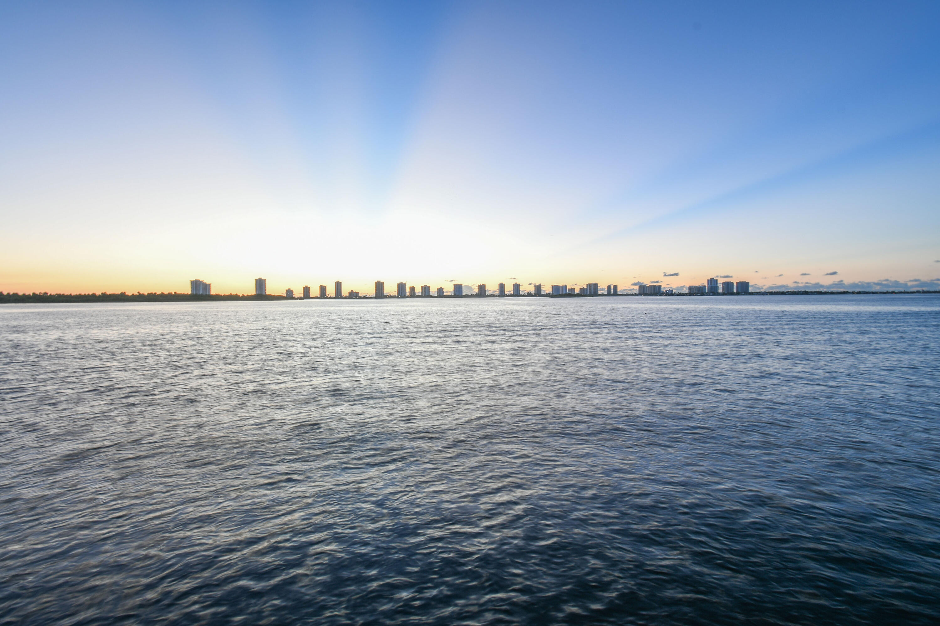 PALM BEACH LAKE WORTH ESTATES 2 - Residential