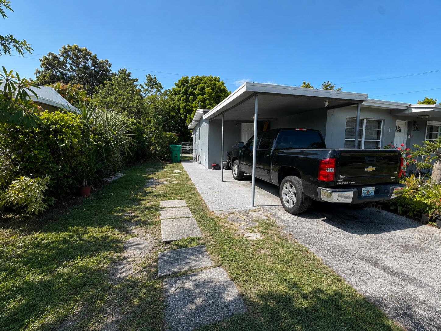 CAROL CITY LAKE STEVEN ESTATES - Residential