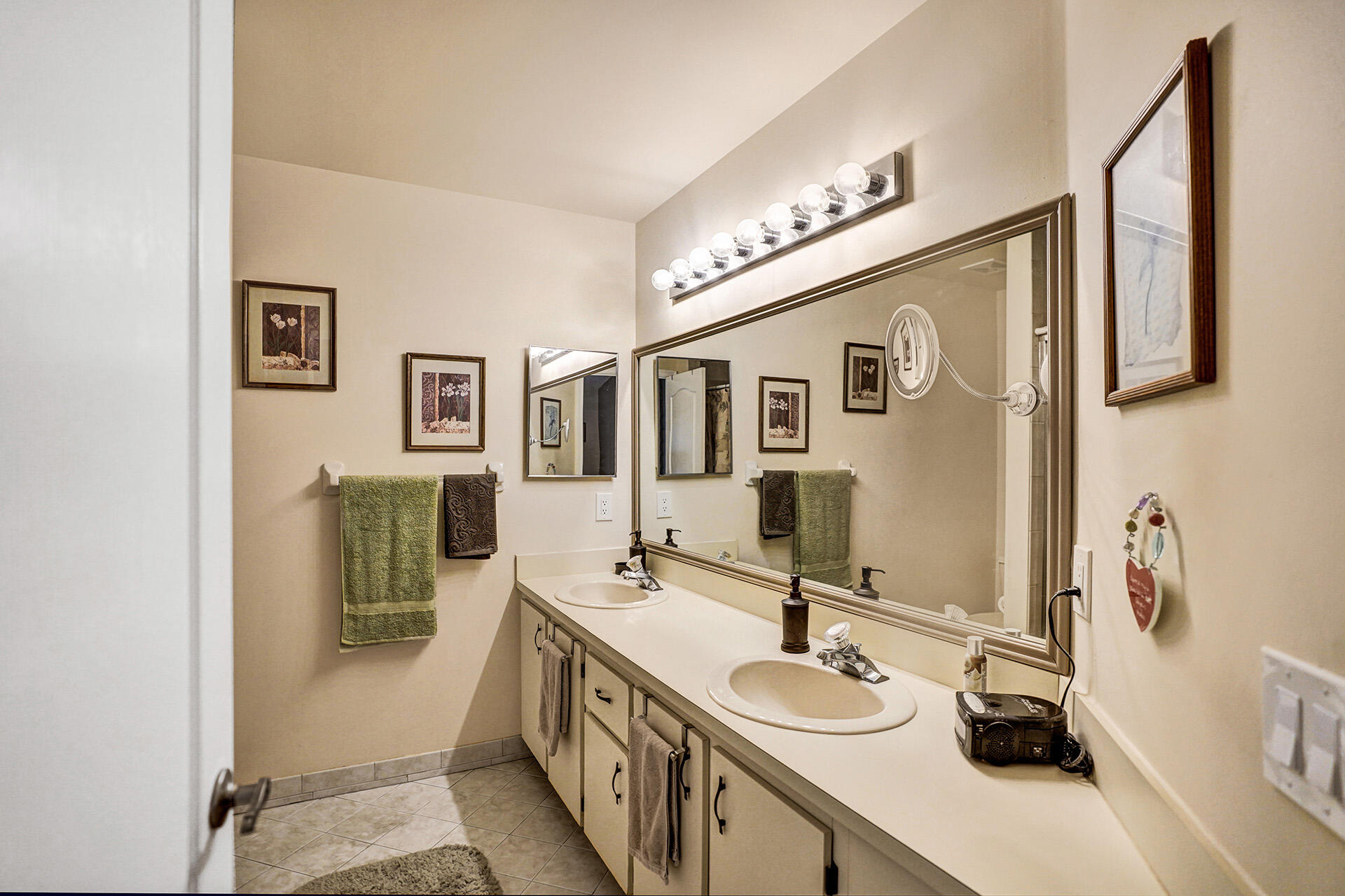 CORAL SUN TOWNHOMES CONDO - Residential