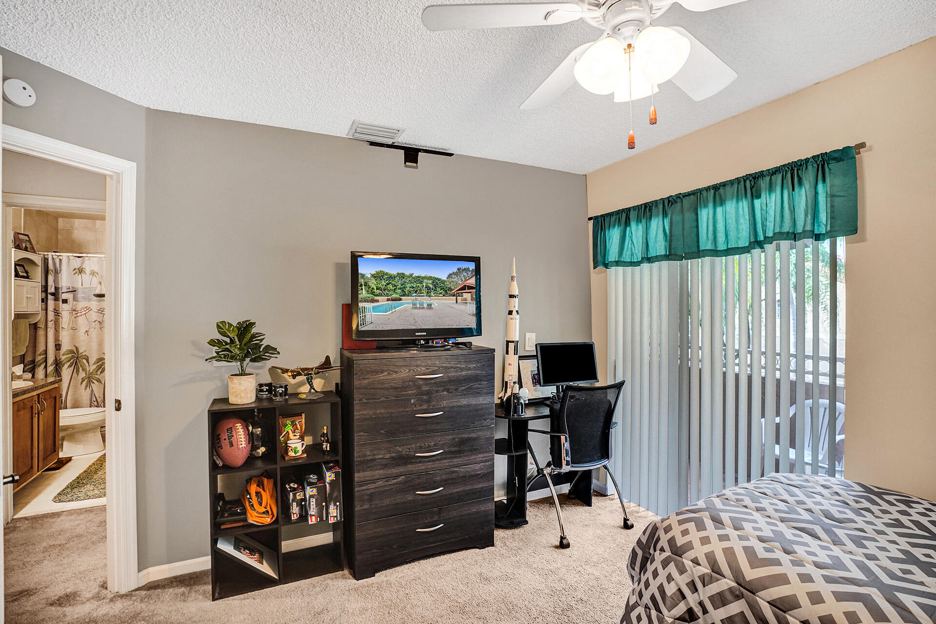 CORAL SUN TOWNHOMES CONDO - Residential