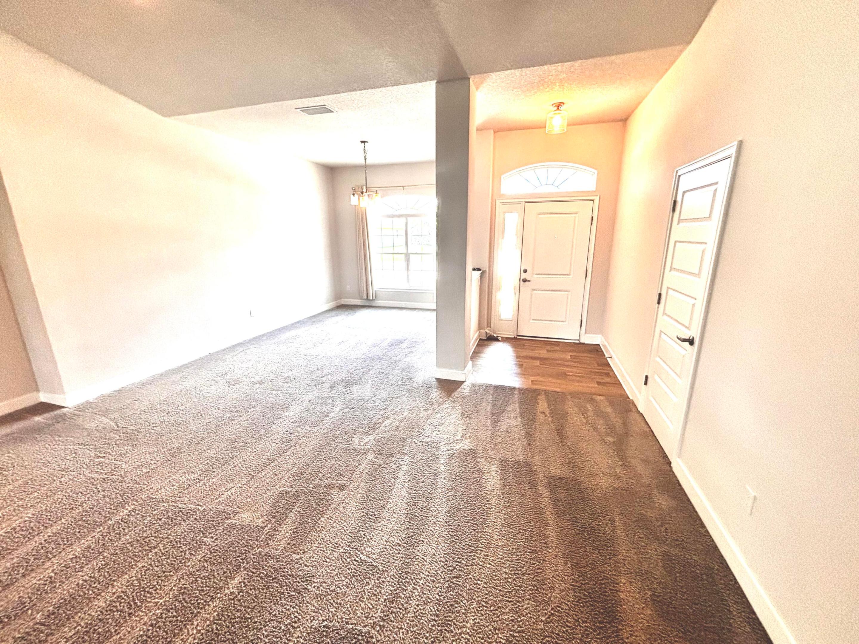 PORT ST LUCIE SECTION 33 - Residential Lease