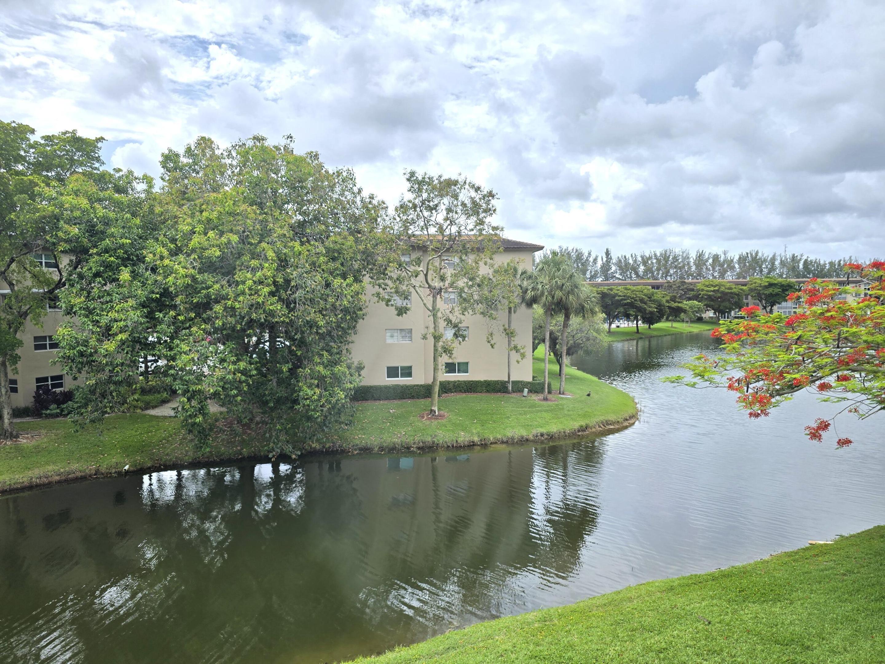 ELEUTHERA VILLAGE B CONDO - Residential