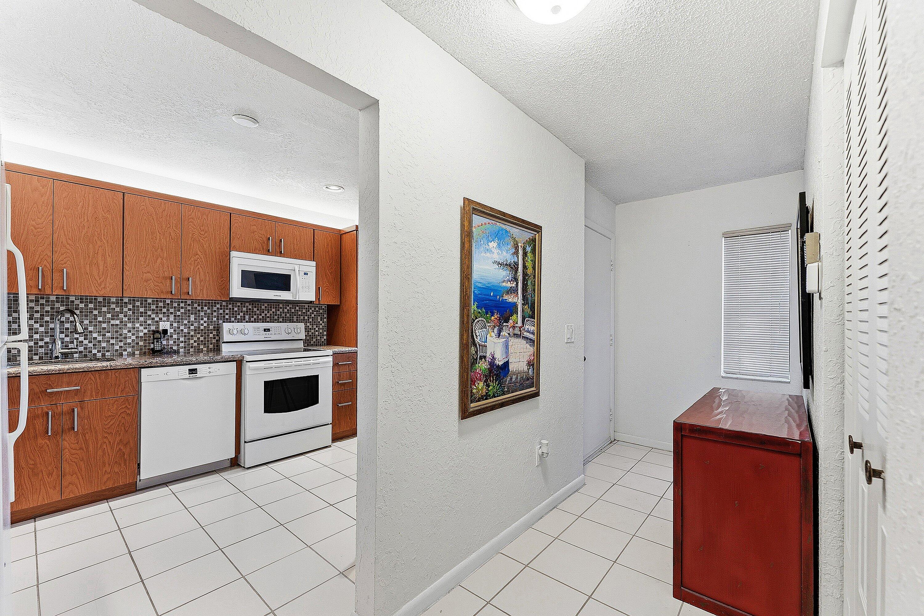PINES OF BOCA LAGO CONDO - Residential