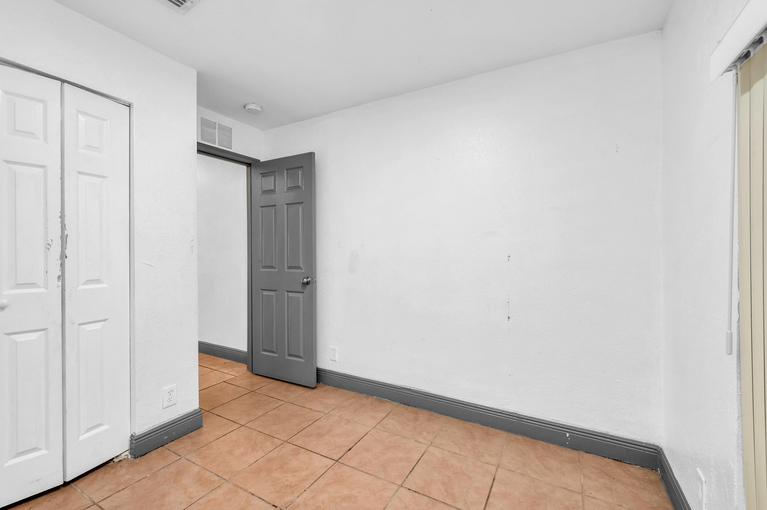 BOWERS PARK - Residential Lease