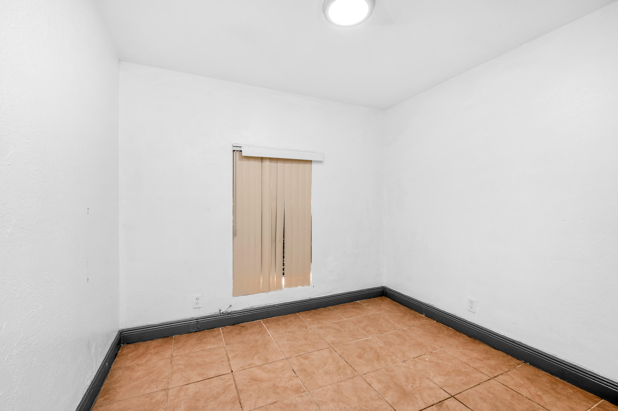 BOWERS PARK - Residential Lease