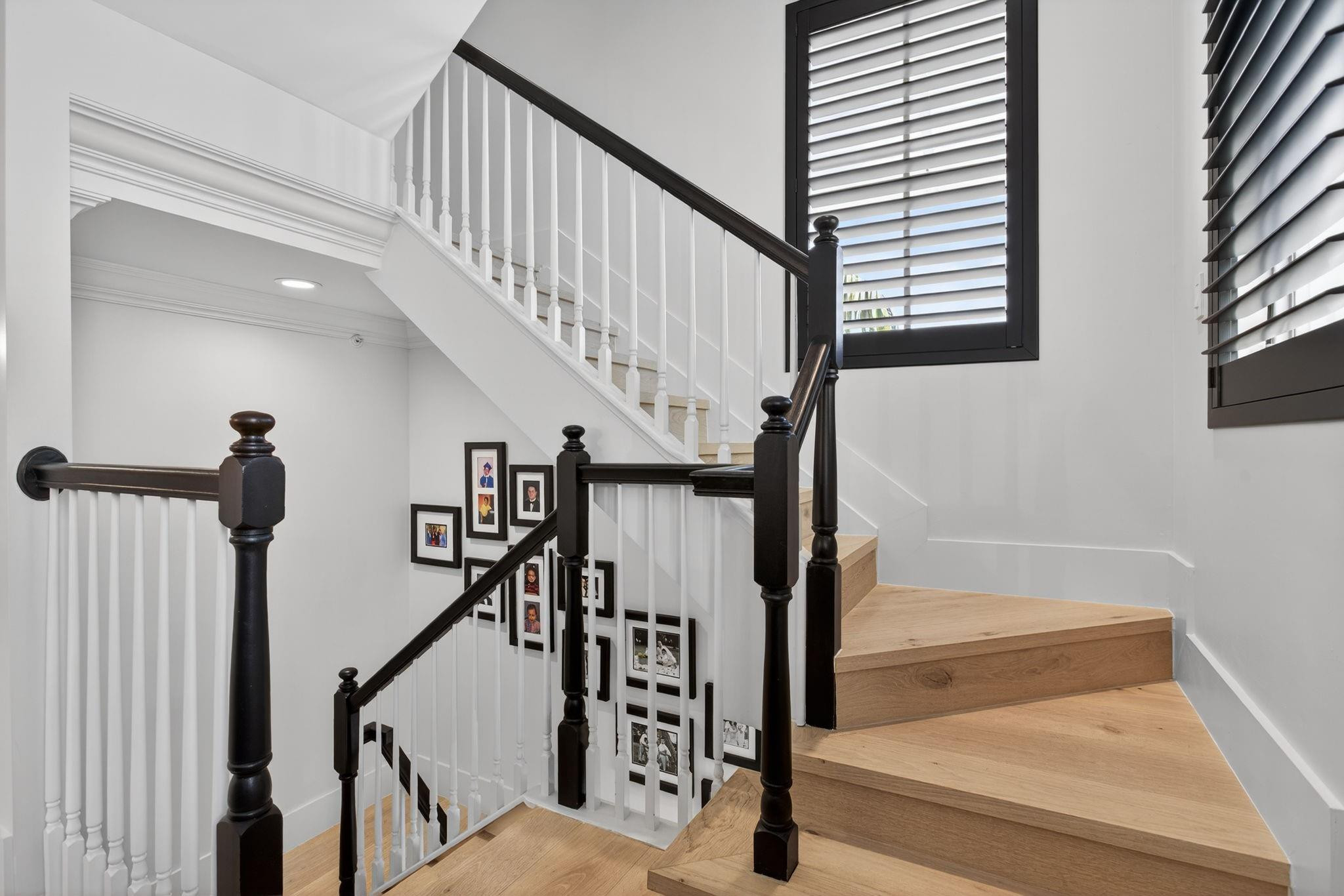 LAUDERDALE BY THE SEA - Residential