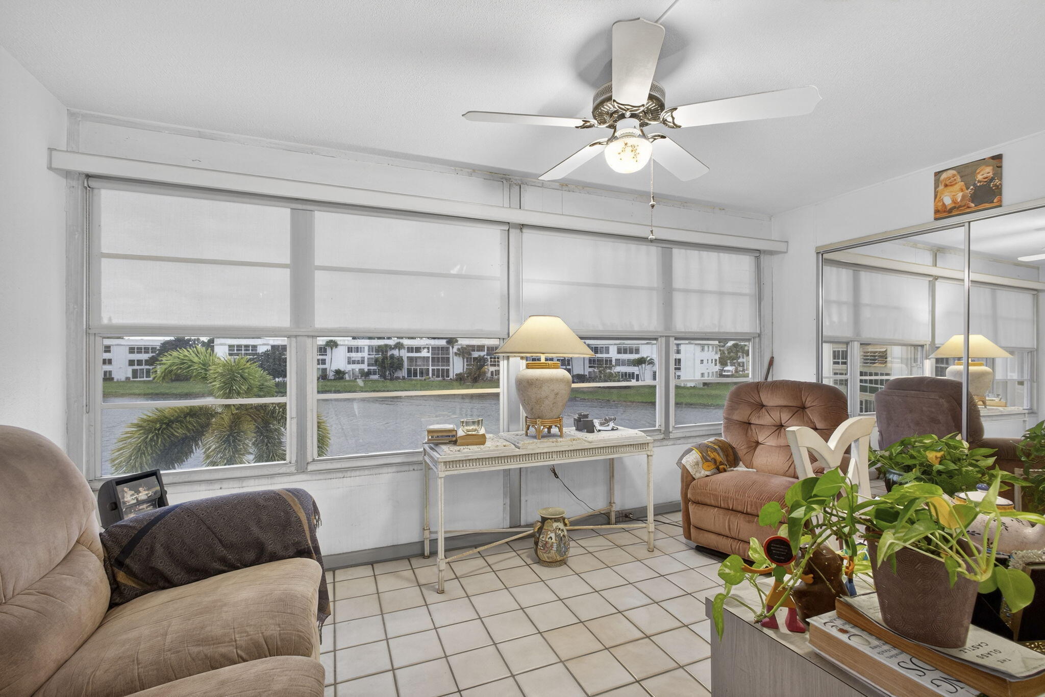 WELLINGTON CONDOS - Residential