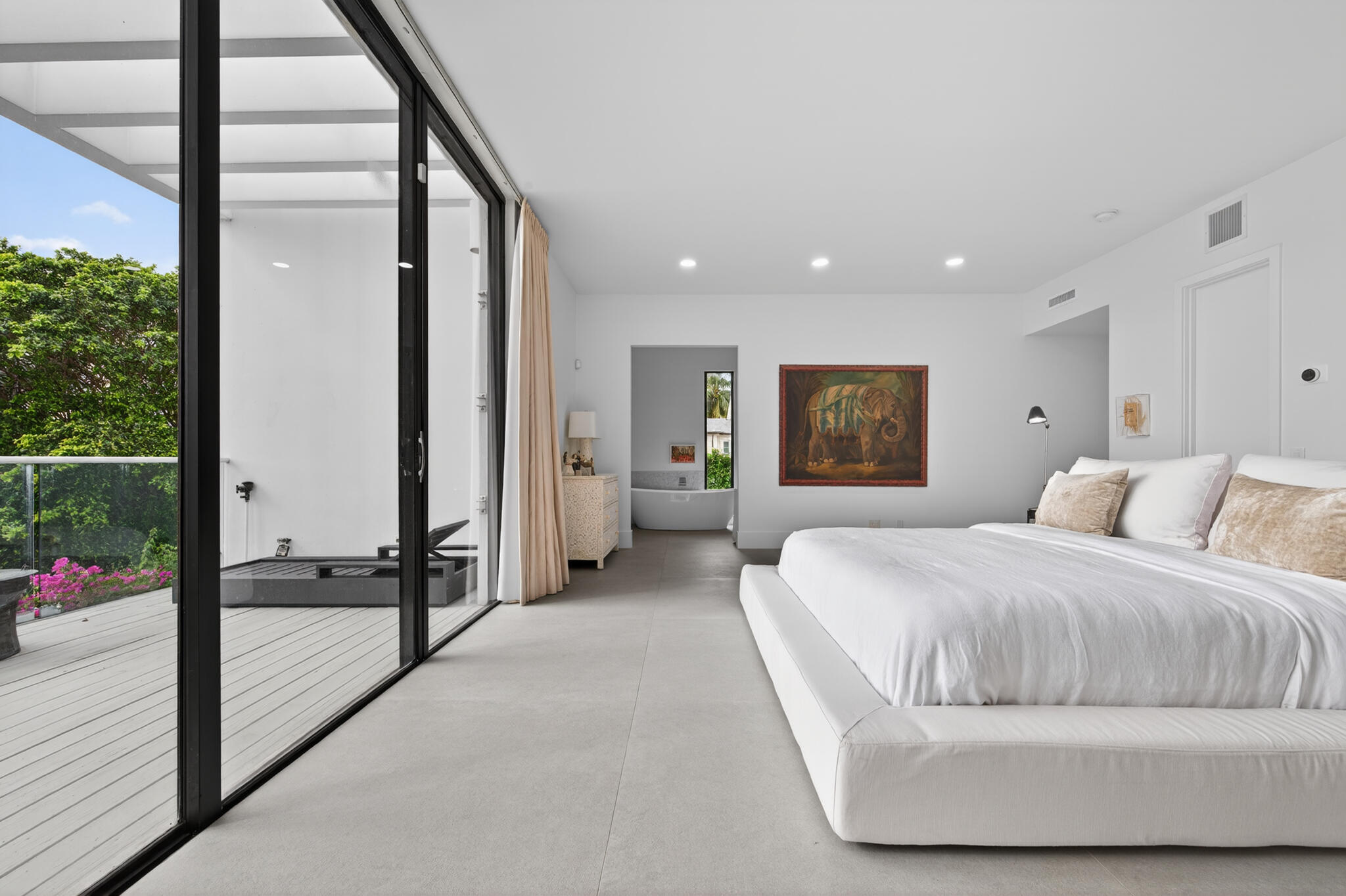 ADAMS HOUSE - Residential