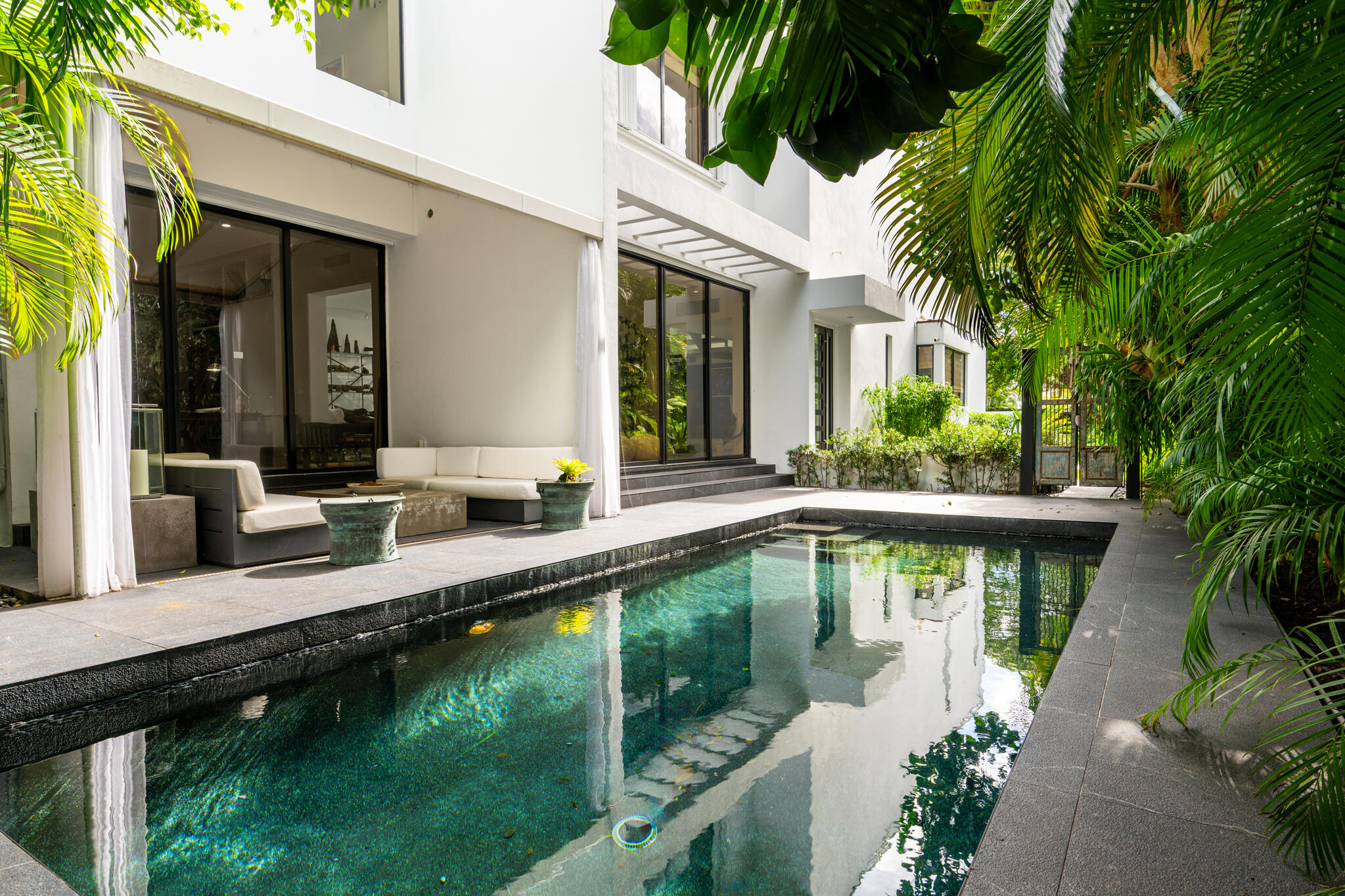 ADAMS HOUSE - Residential