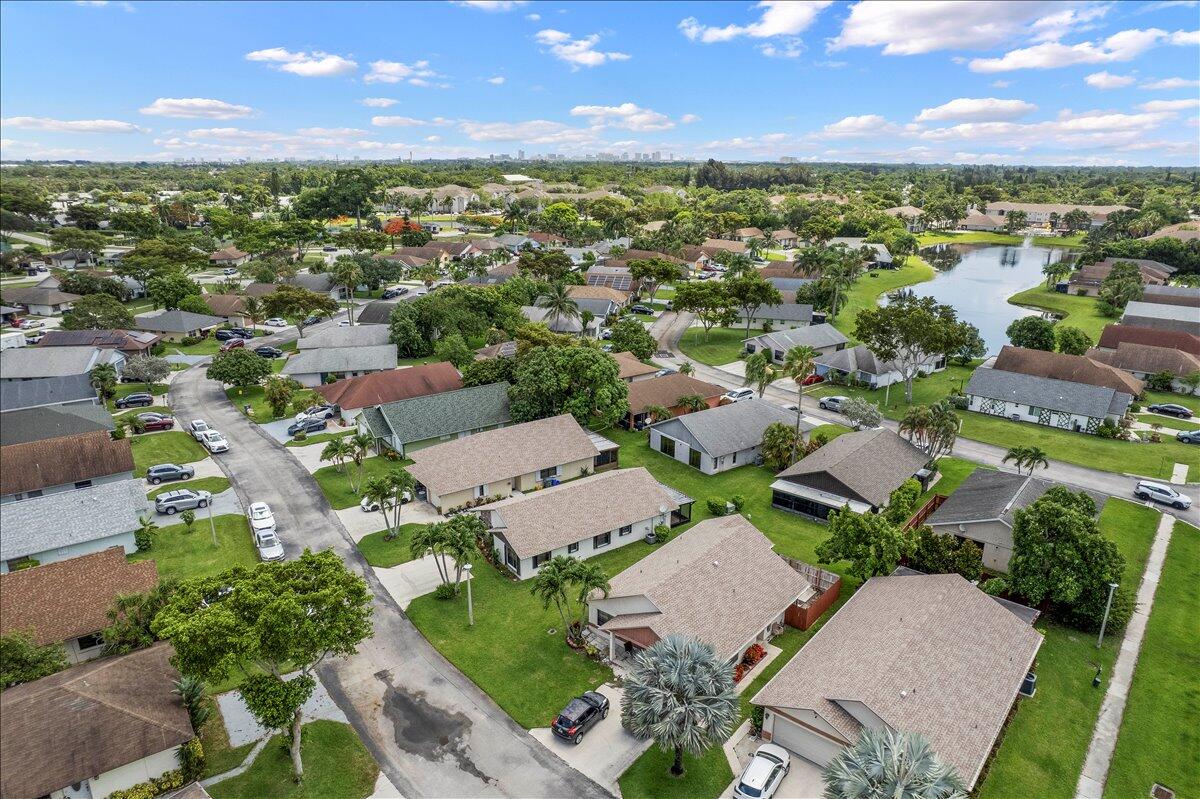 SUMMIT PINES UNIT 4 - Residential