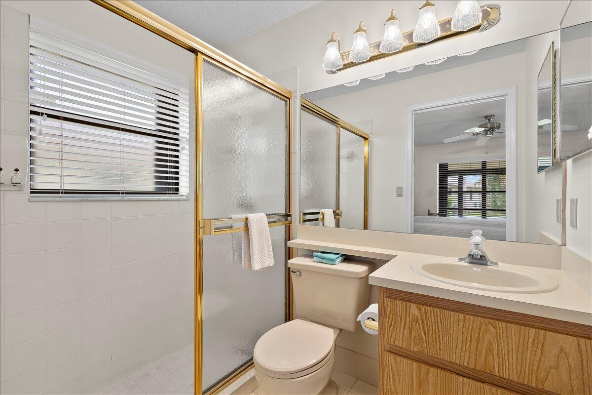 SUMMIT PINES UNIT 4 - Residential
