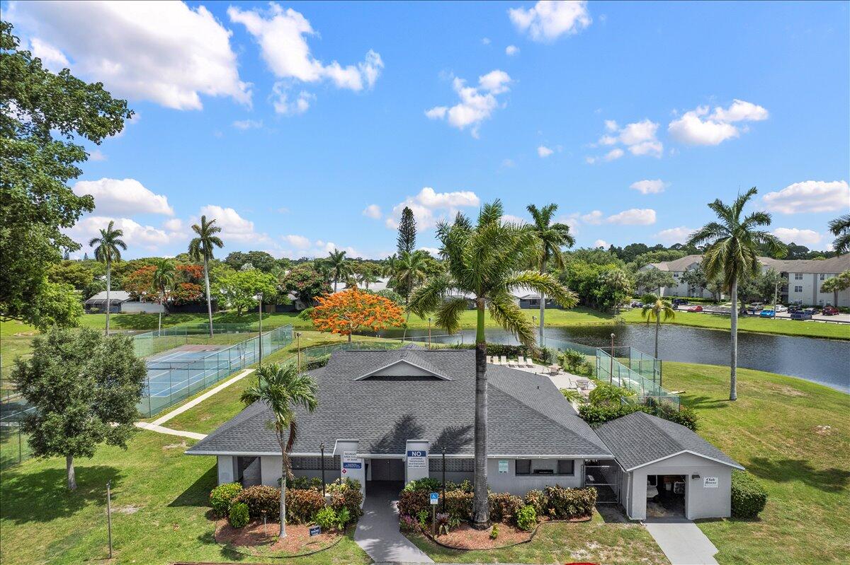 SUMMIT PINES UNIT 4 - Residential