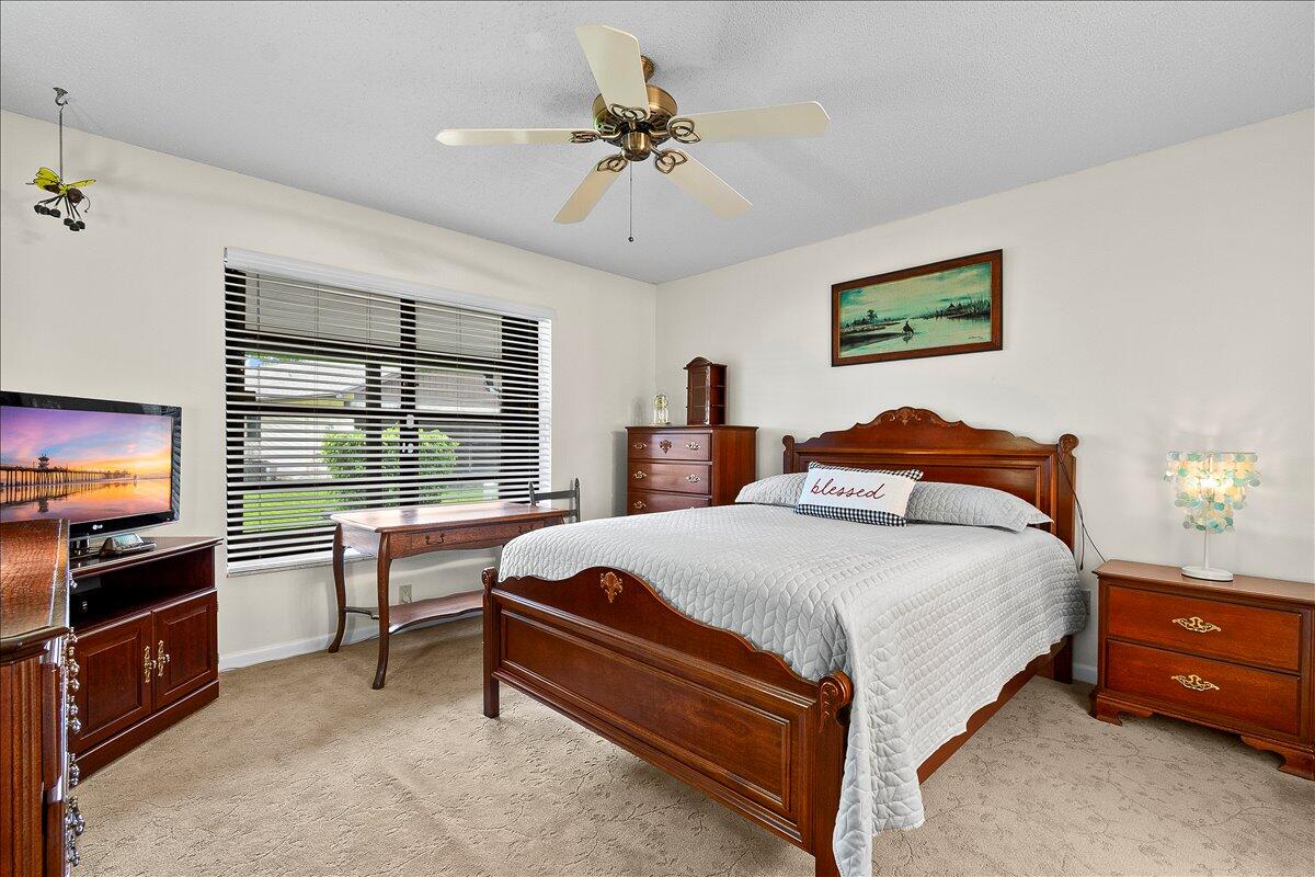 SUMMIT PINES UNIT 4 - Residential