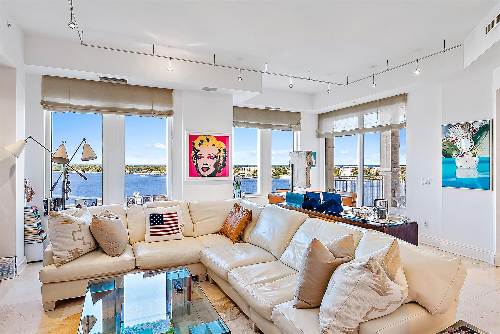 ONE WATERMARK PLACE OF THE PALM BEACHES - Residential