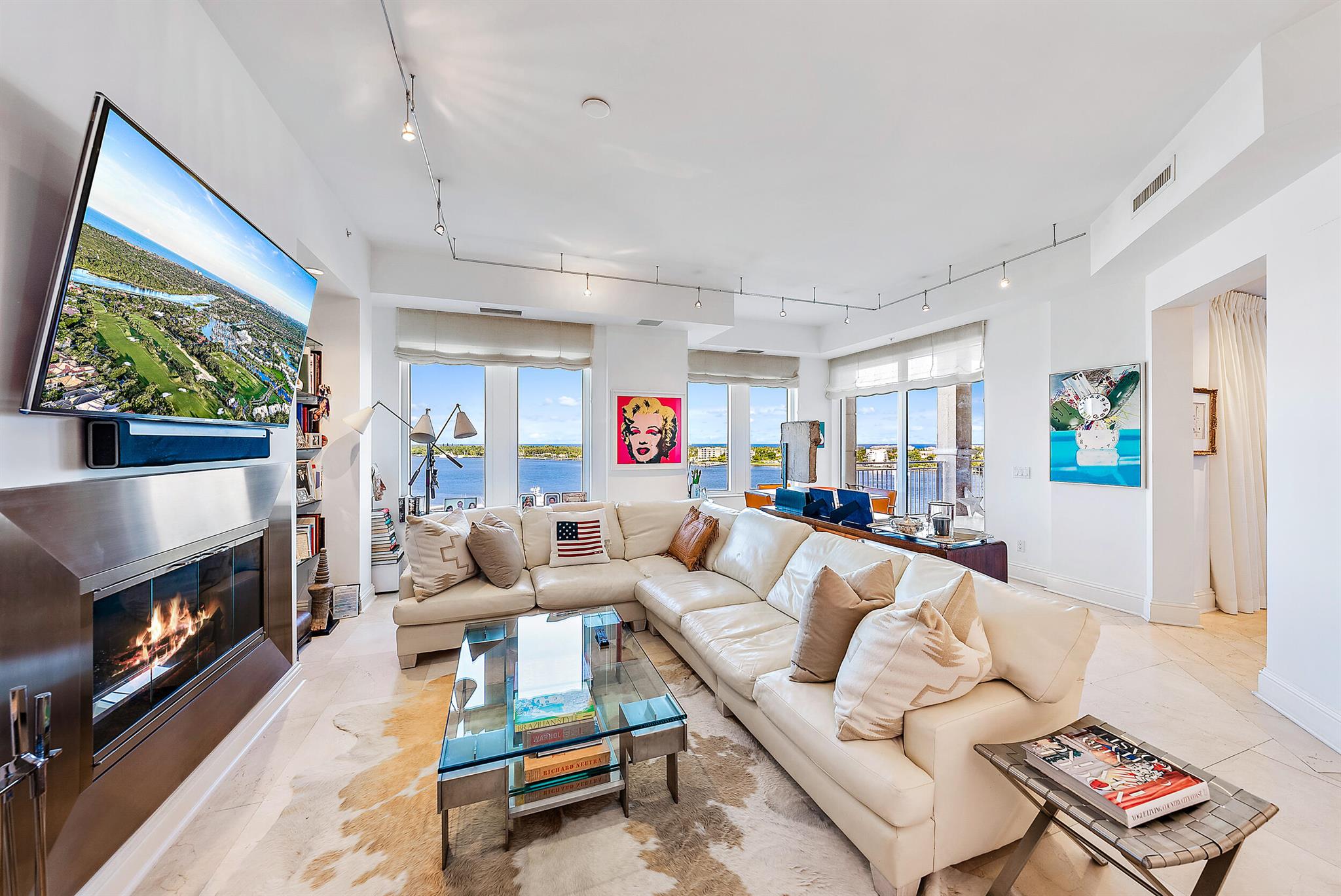 ONE WATERMARK PLACE OF THE PALM BEACHES - Residential