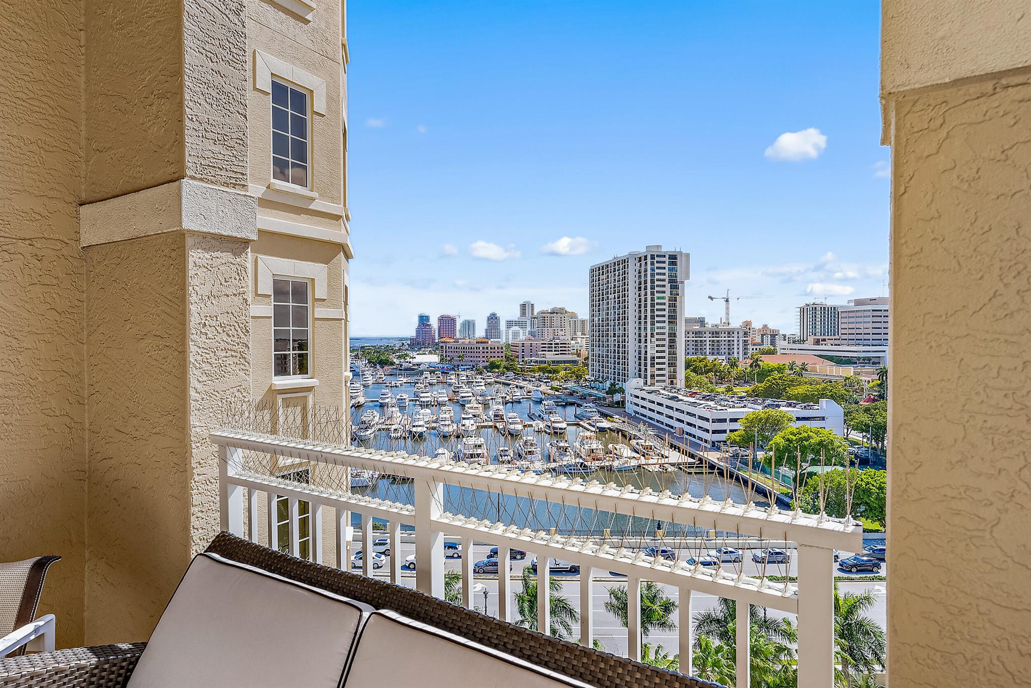 ONE WATERMARK PLACE OF THE PALM BEACHES - Residential