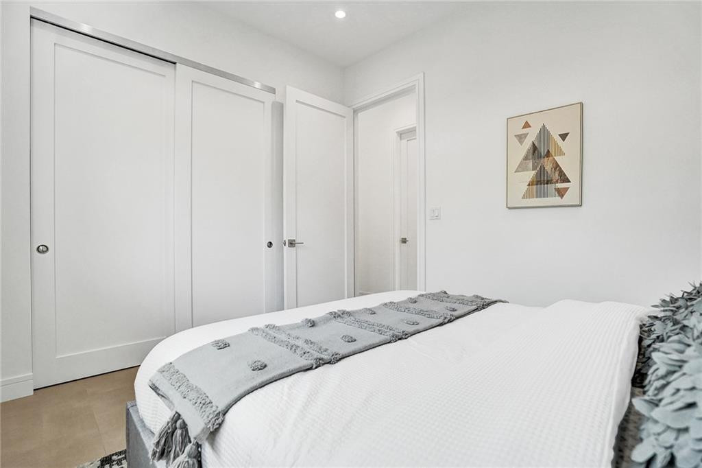 COLEE HAMMOCK - Residential Lease