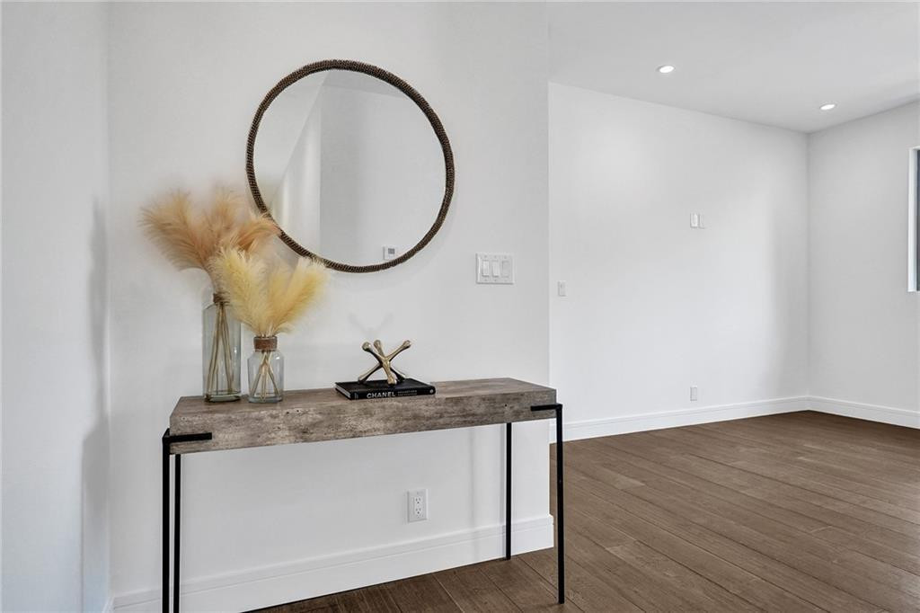 COLEE HAMMOCK - Residential Lease