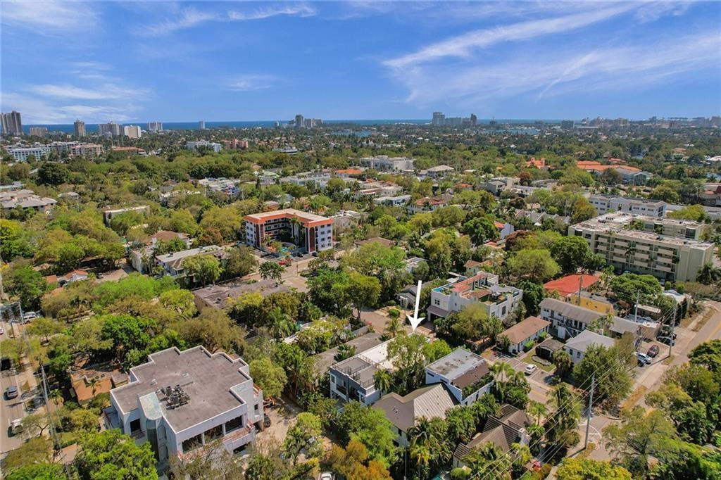 COLEE HAMMOCK - Residential Lease
