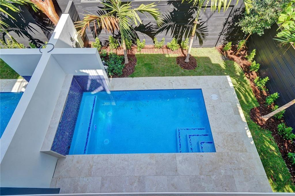 COLEE HAMMOCK - Residential Lease