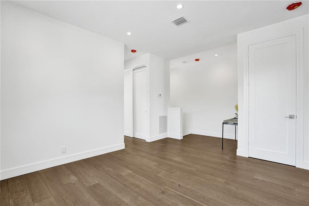 COLEE HAMMOCK - Residential Lease